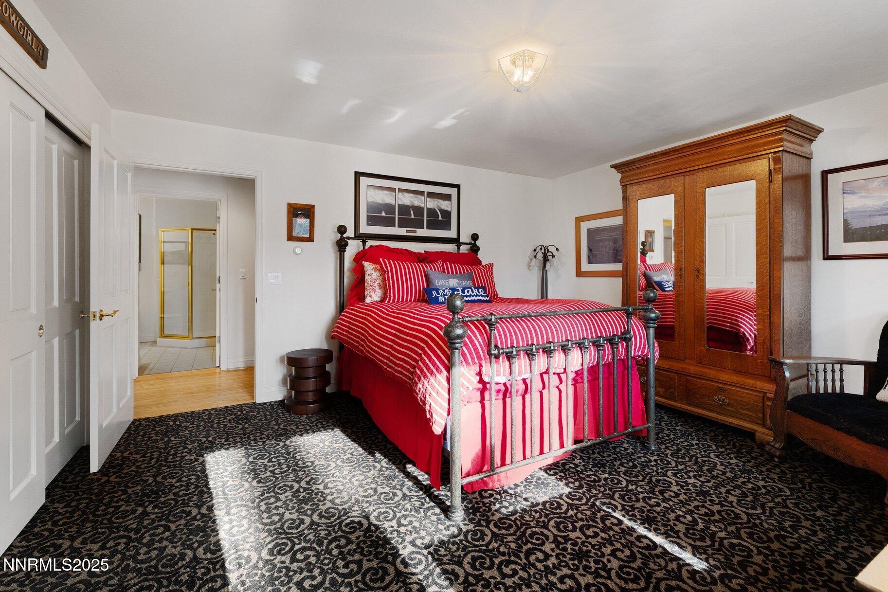 021_35-print-771_lakeshore-30_37