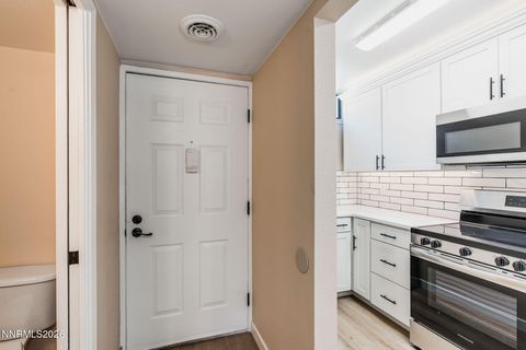 861 Nutmeg Place Reno NV 89502