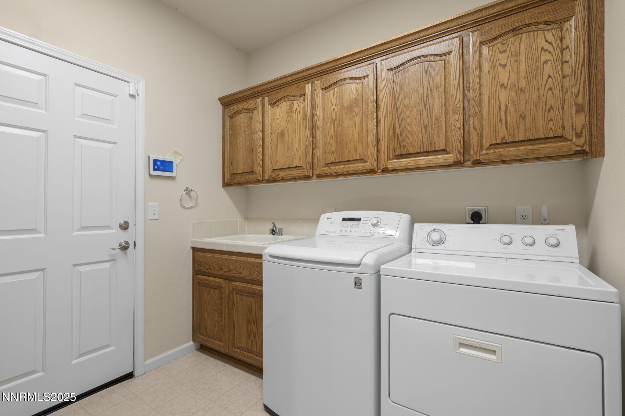 11-web-or-mls-_DSC3283