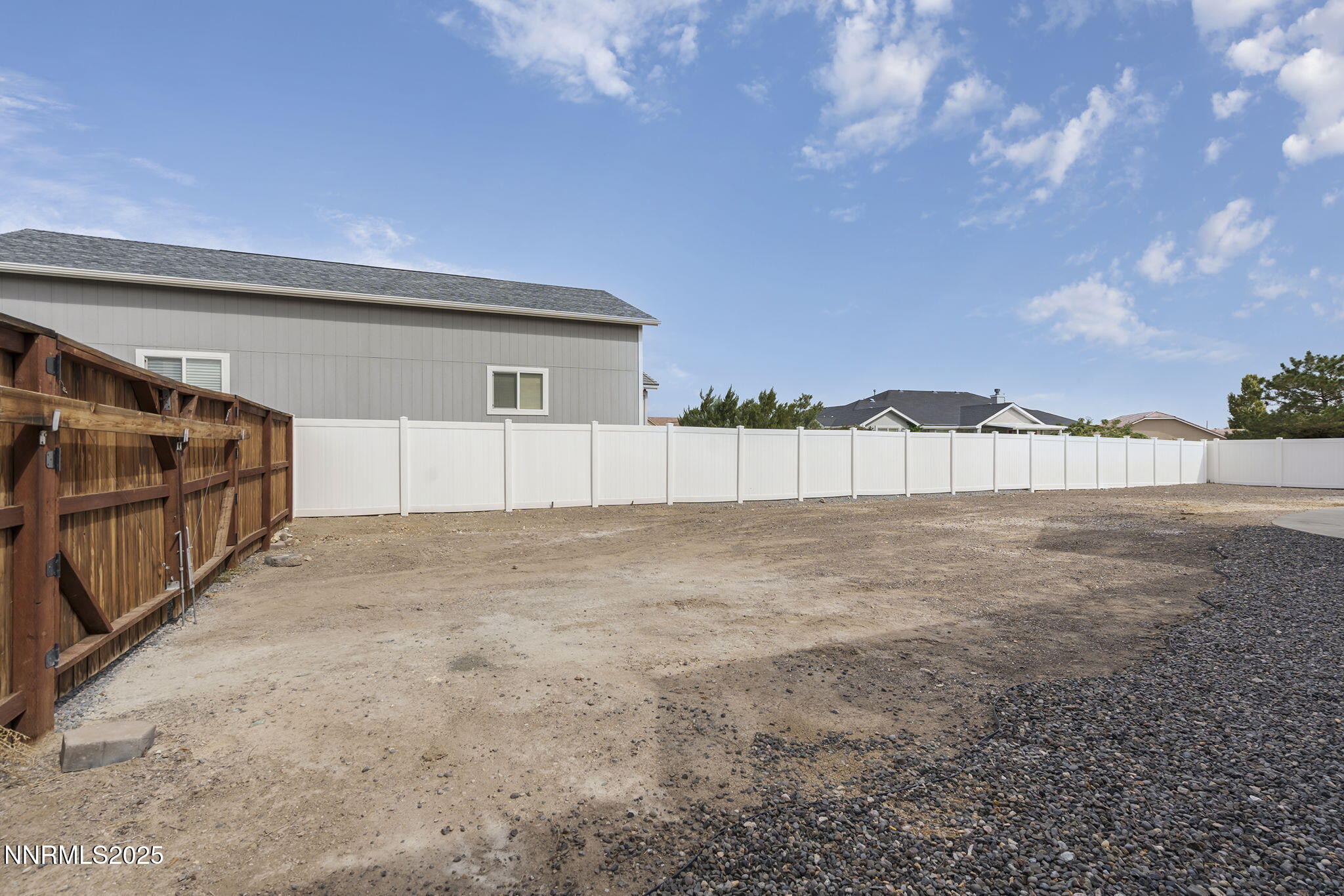 20-web-or-mls-19-print-_DSC3355