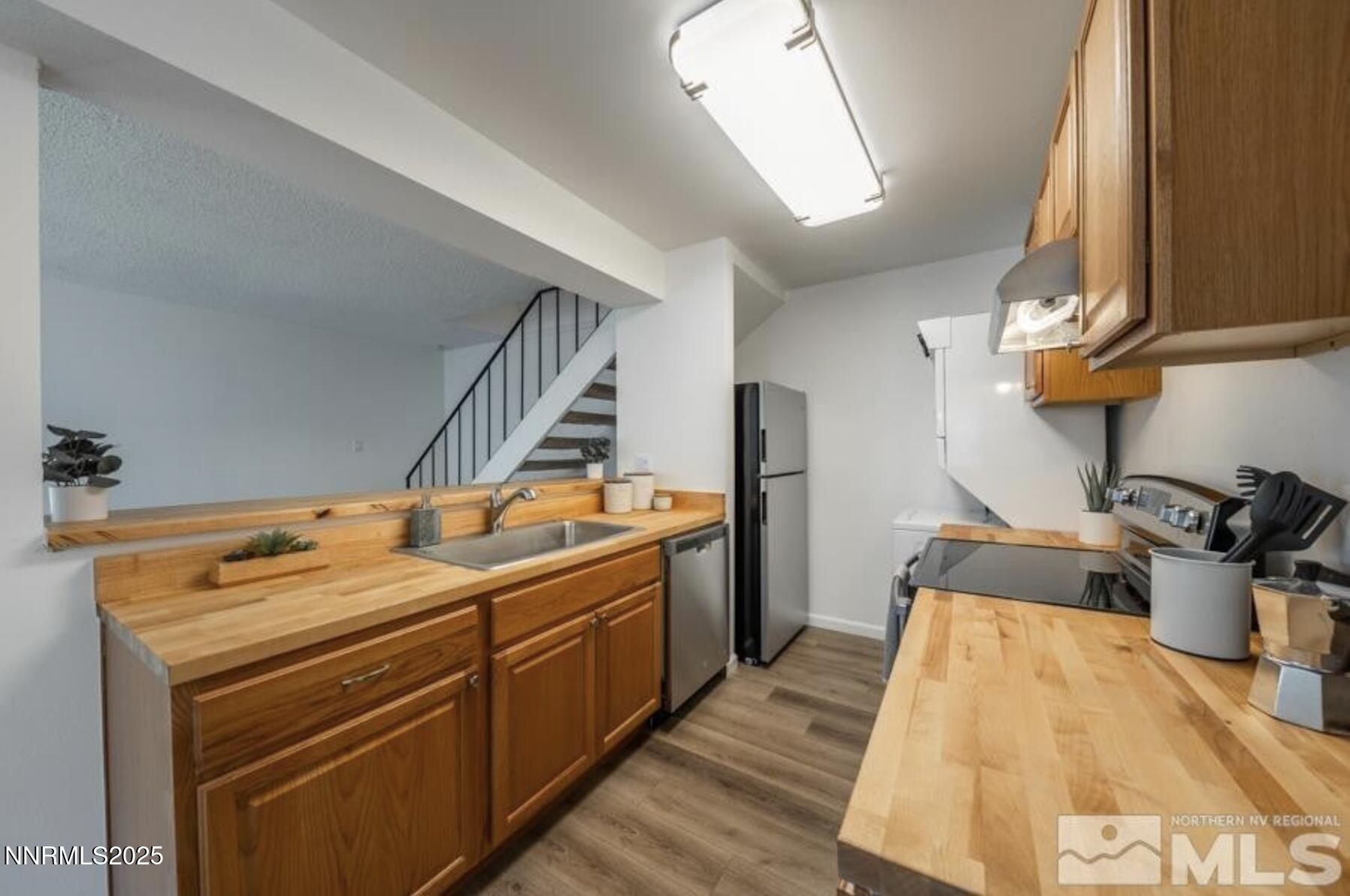 Screenshot 2025-09-27 at 12.00.08 PM