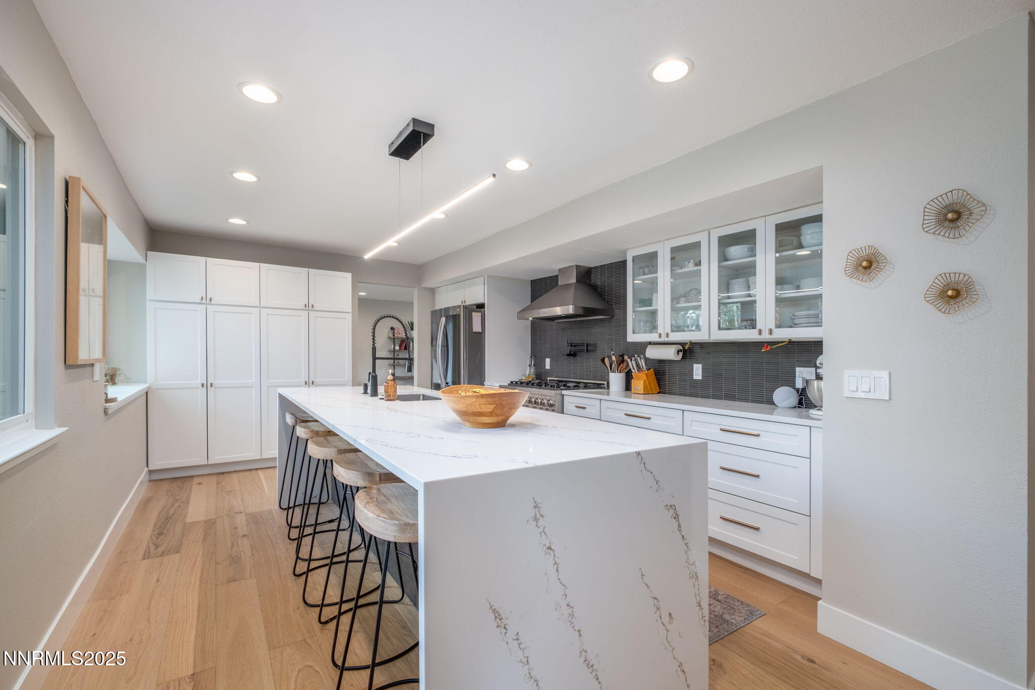 39-web-or-mls-3390 Thornhill-19