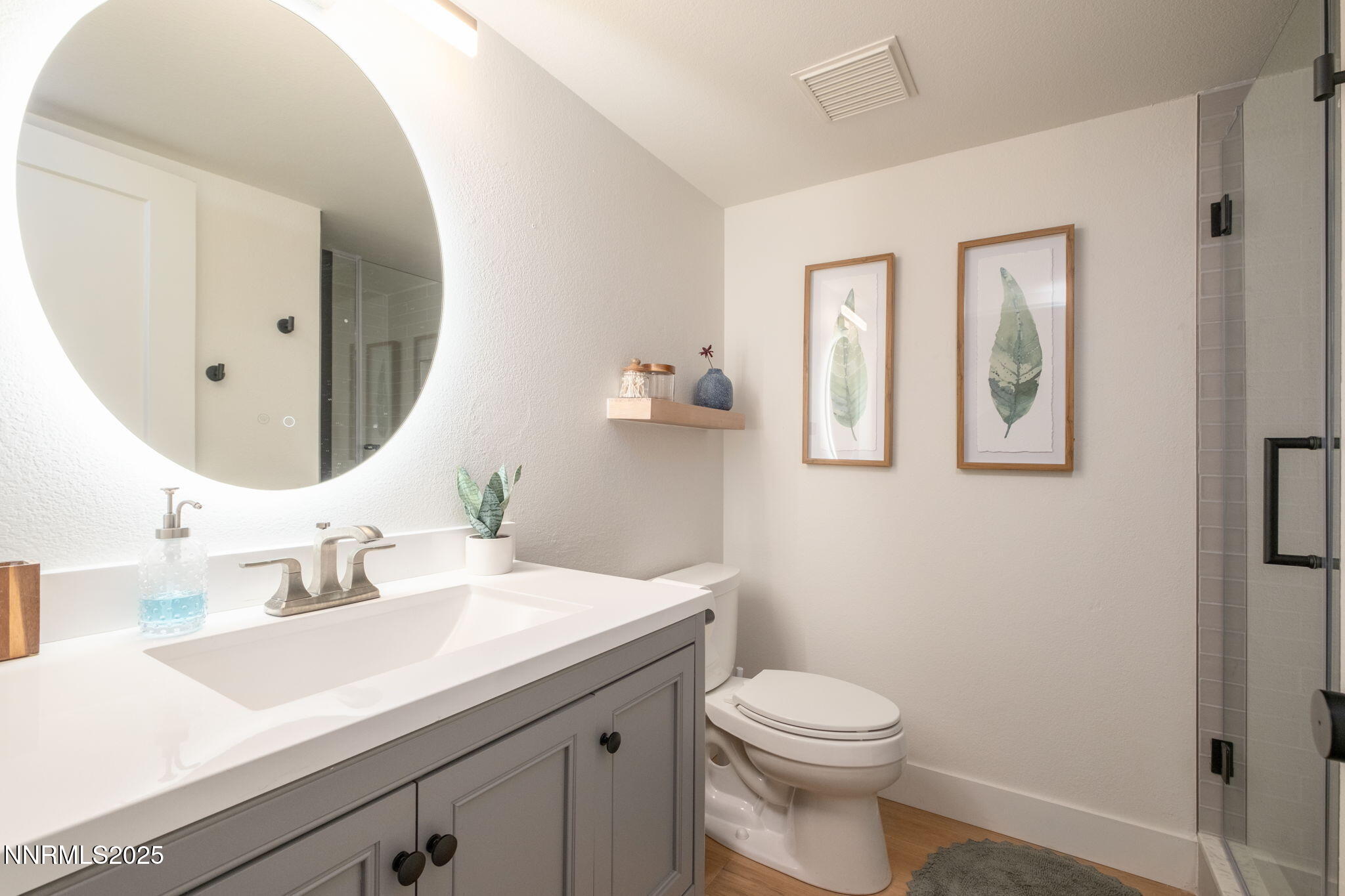 30-web-or-mls-3390 Thornhill-11