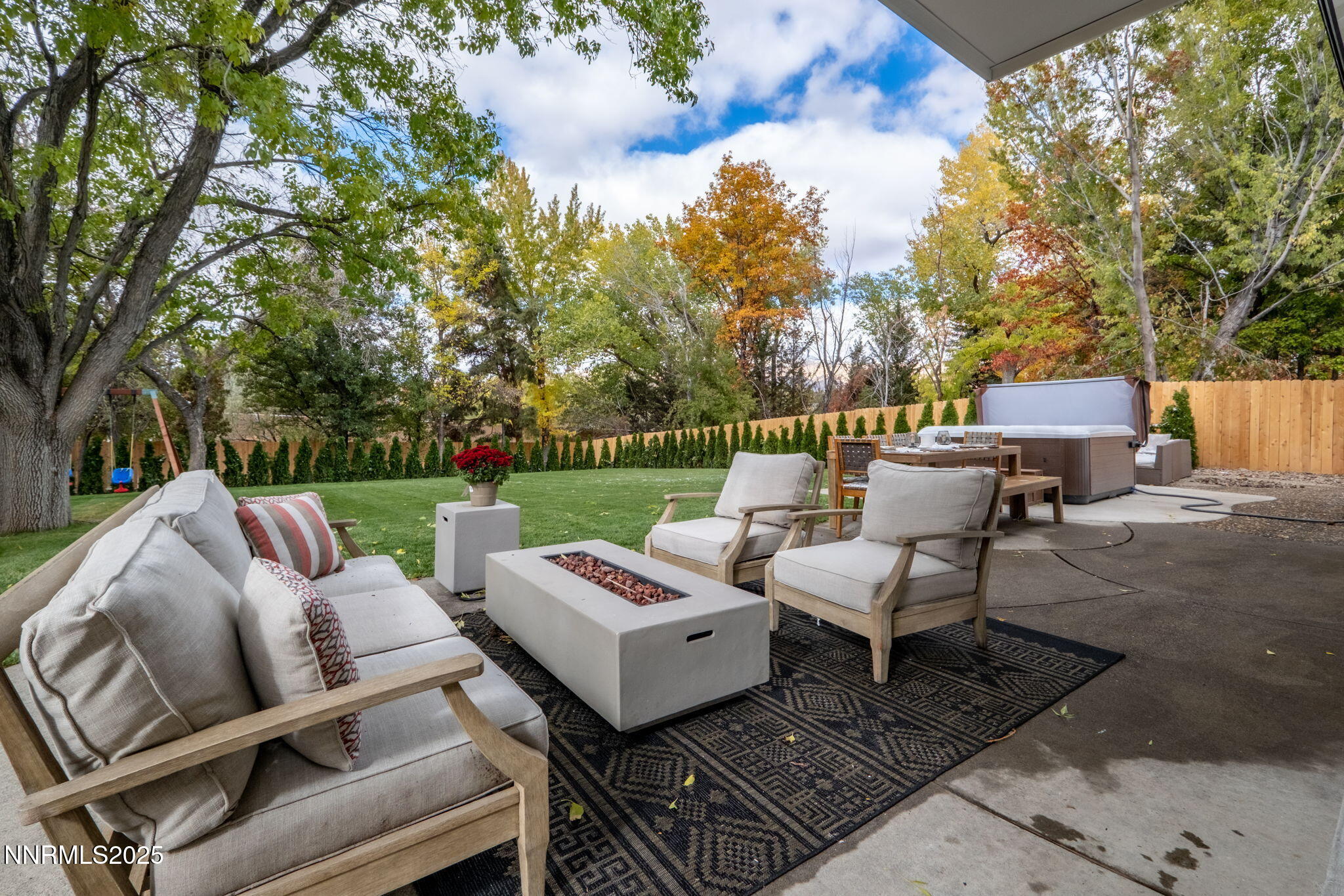 59-web-or-mls-3390 Thornhill-40