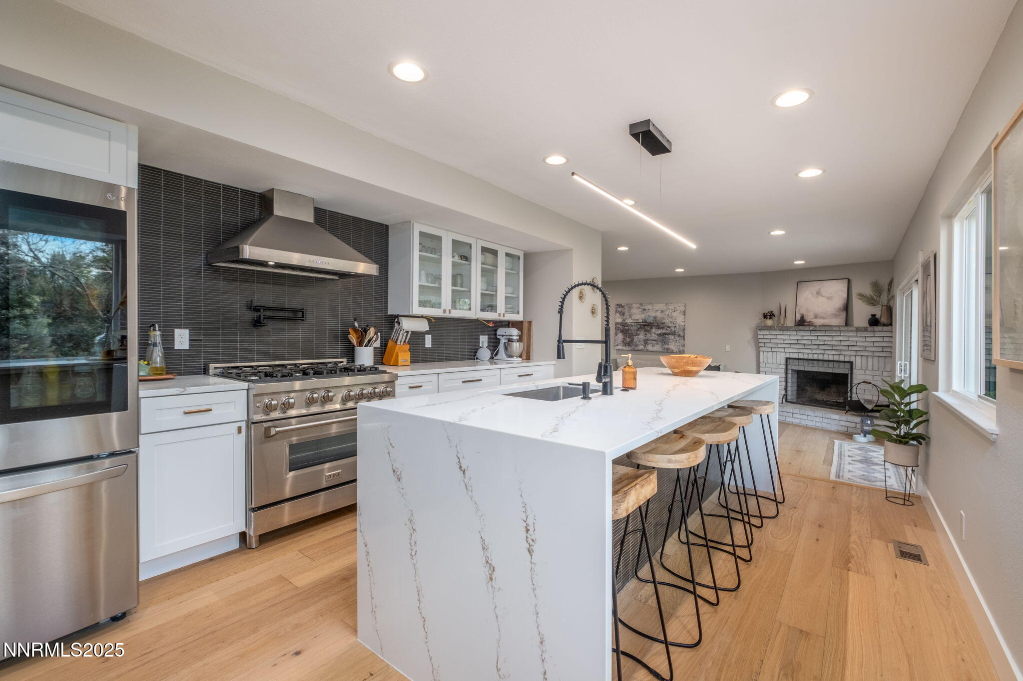 38-web-or-mls-3390 Thornhill-20