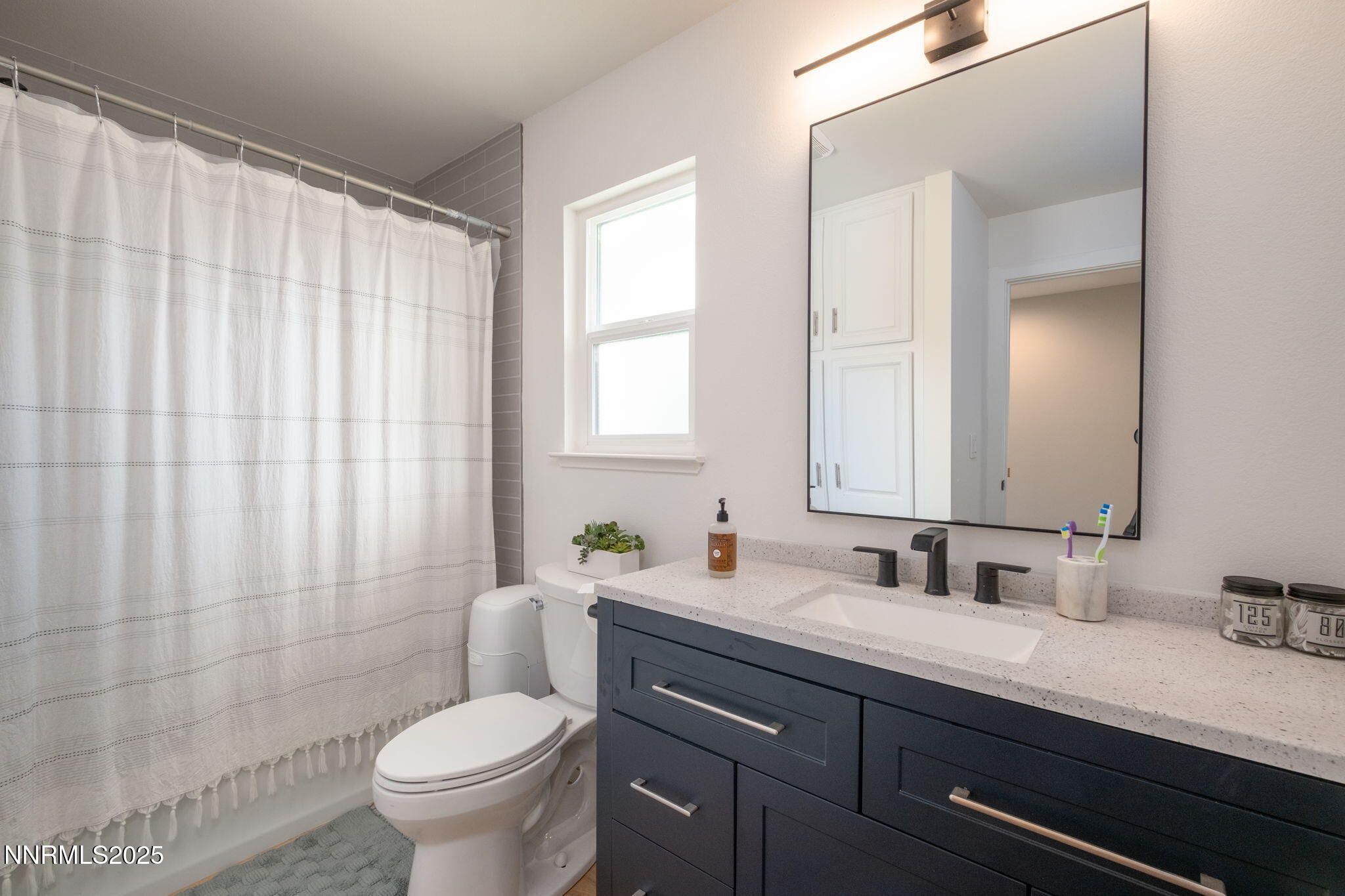 42-web-or-mls-3390 Thornhill-23