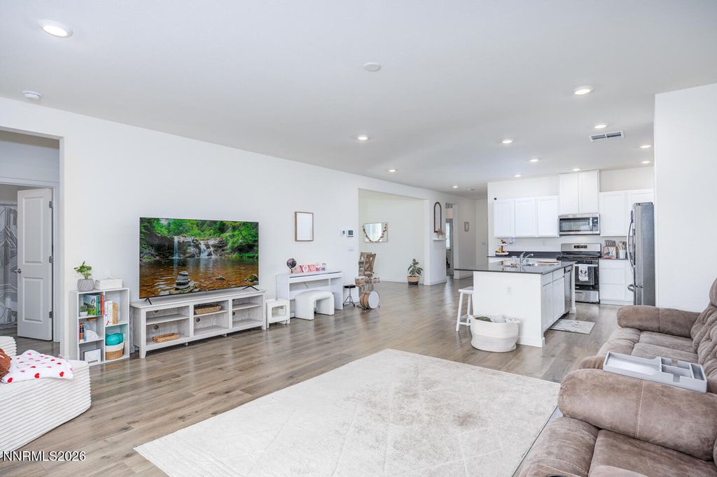 Photo of 738 Butte Creek Road, Dayton, NV 89403 (MLS # 260001168)