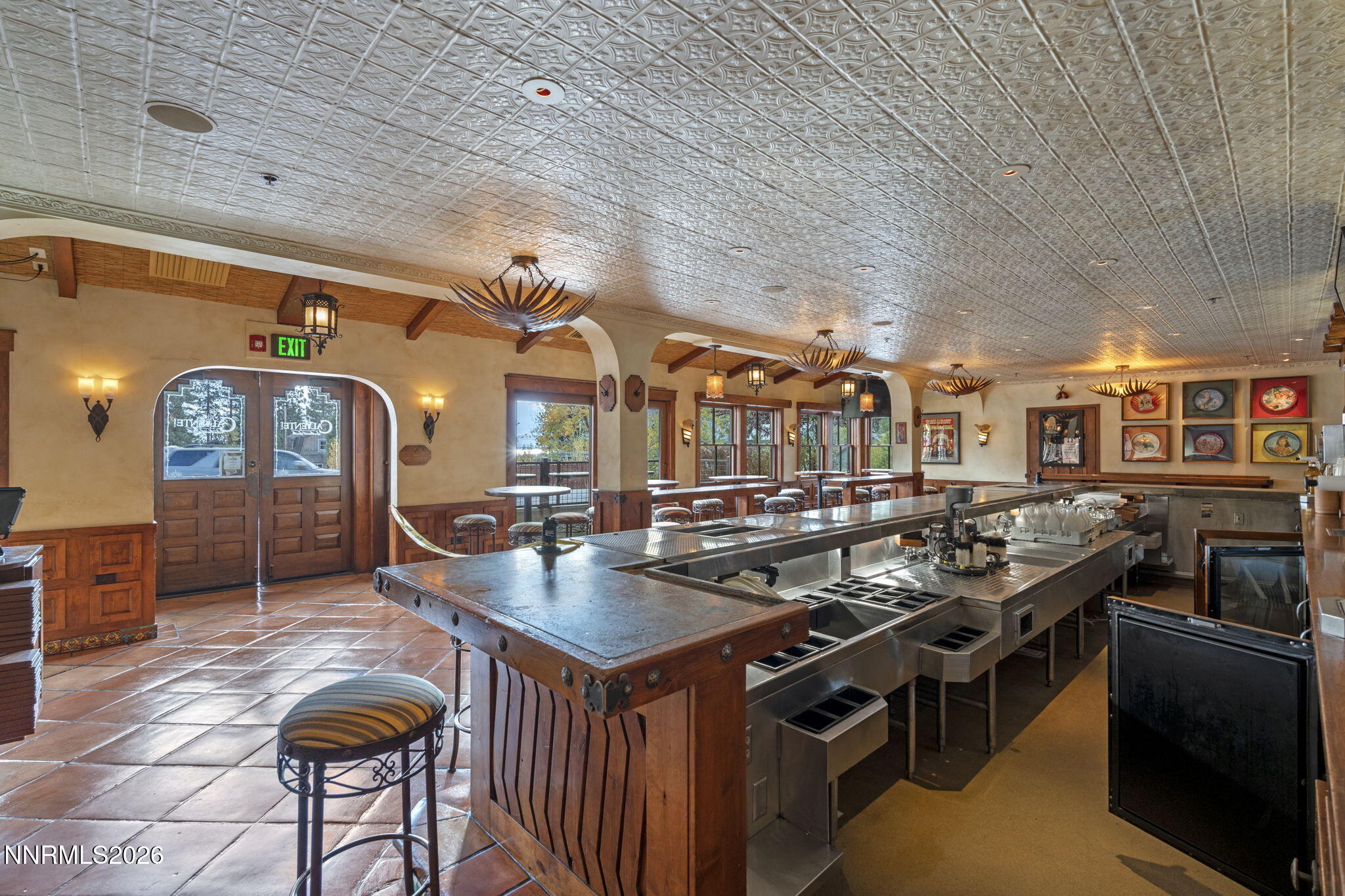 8791 N Lake Boulevard