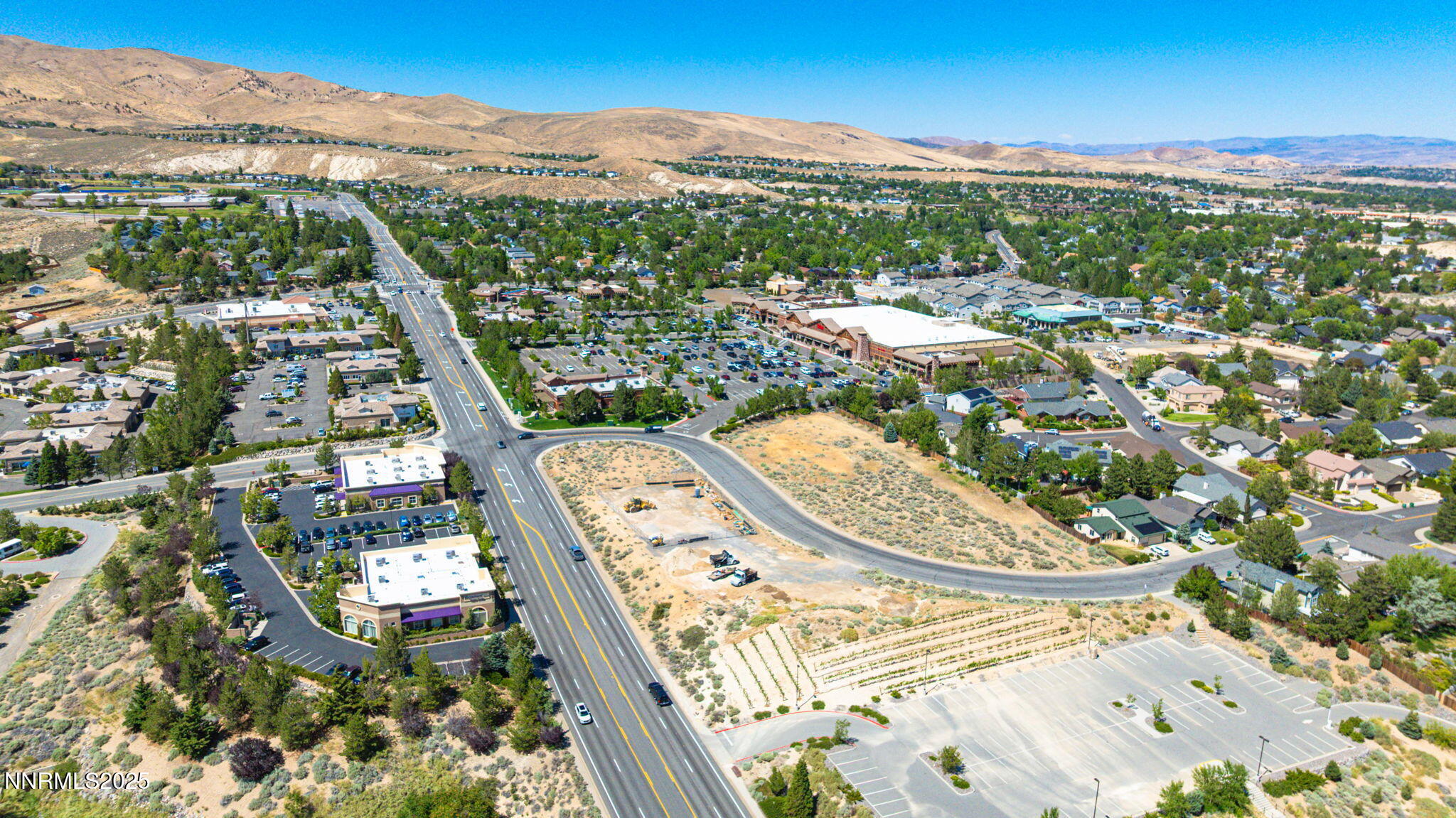 32-DJI_0115-Edit