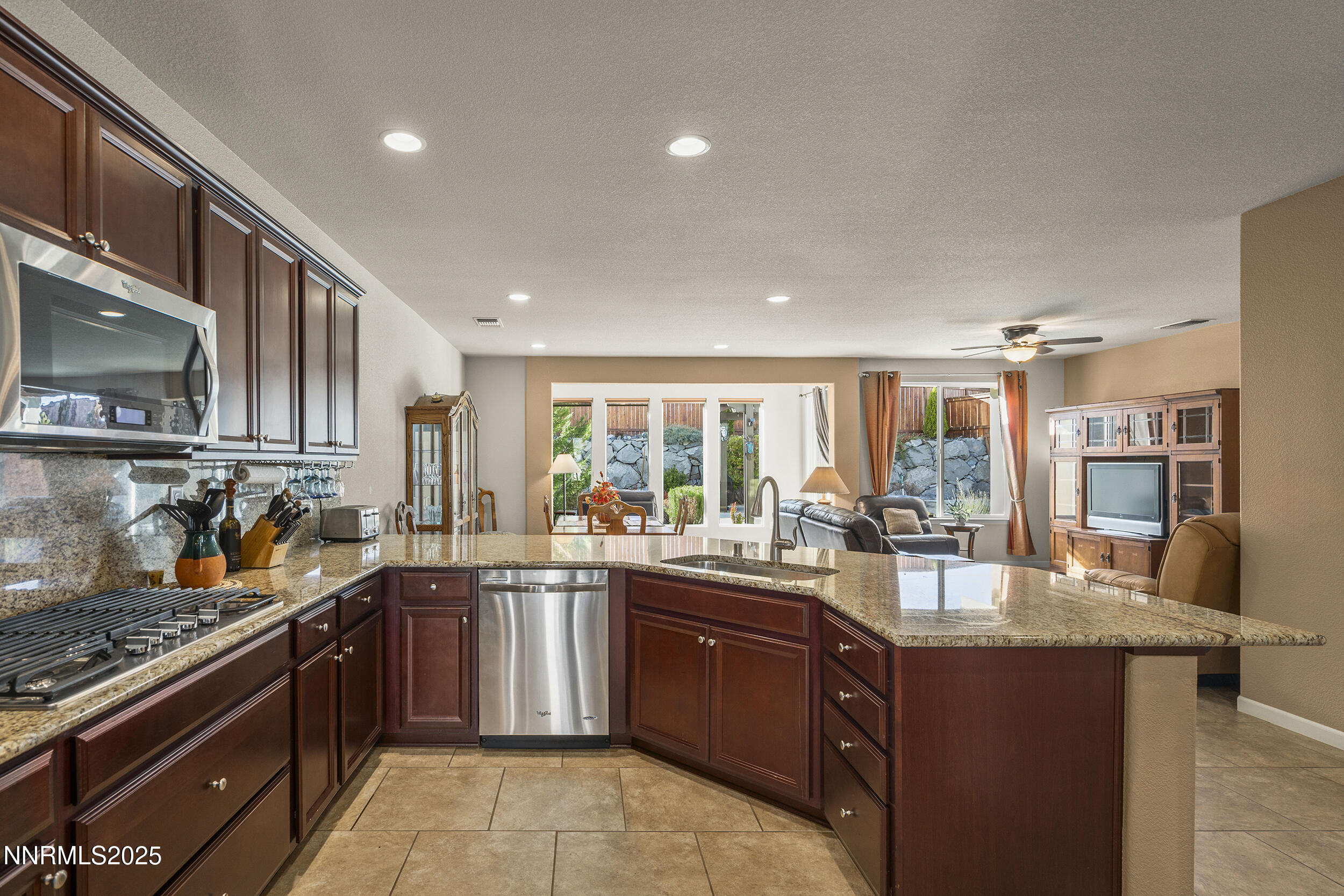 dan kitchen cabinets