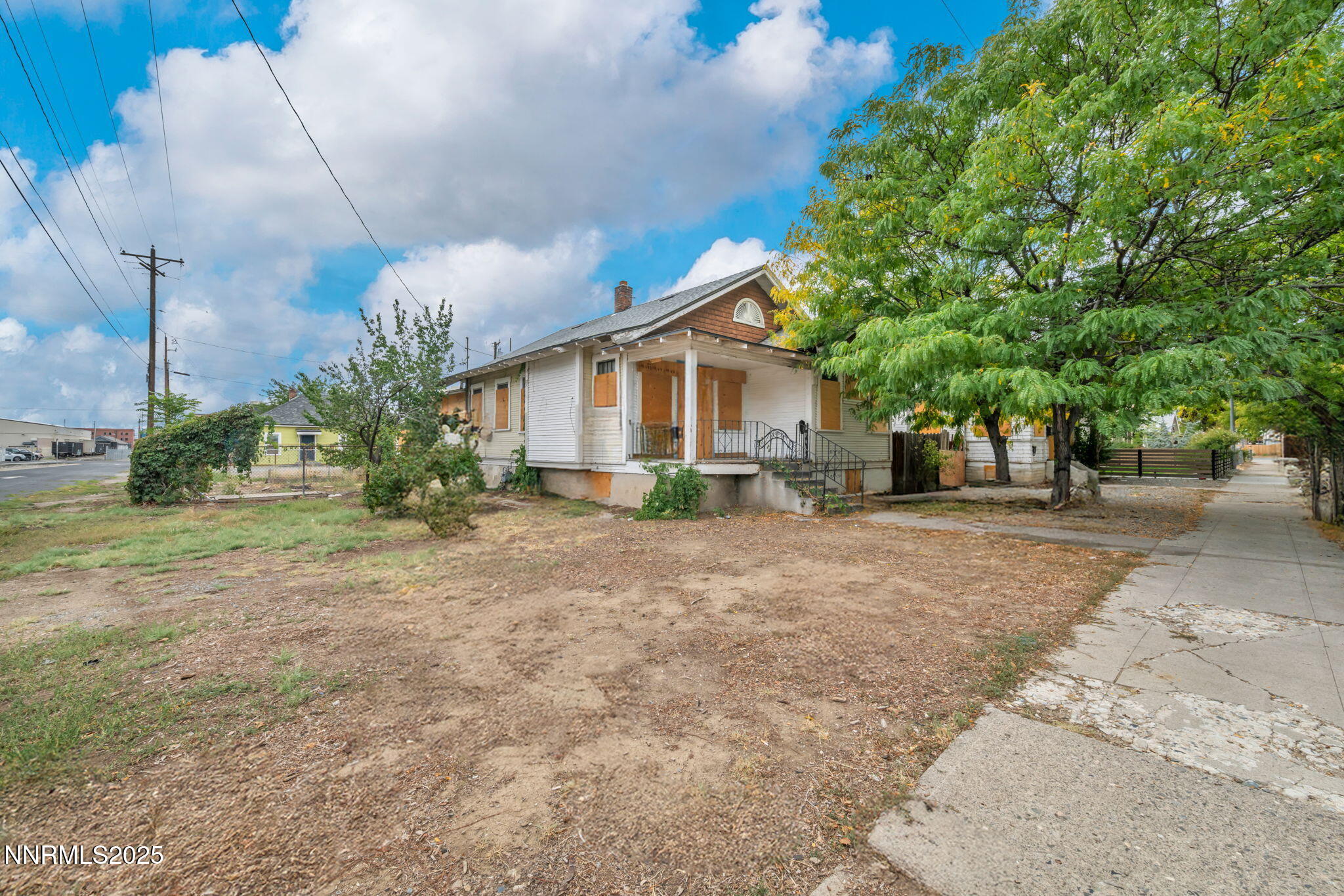 5-web-or-mls-336-e-7th-st