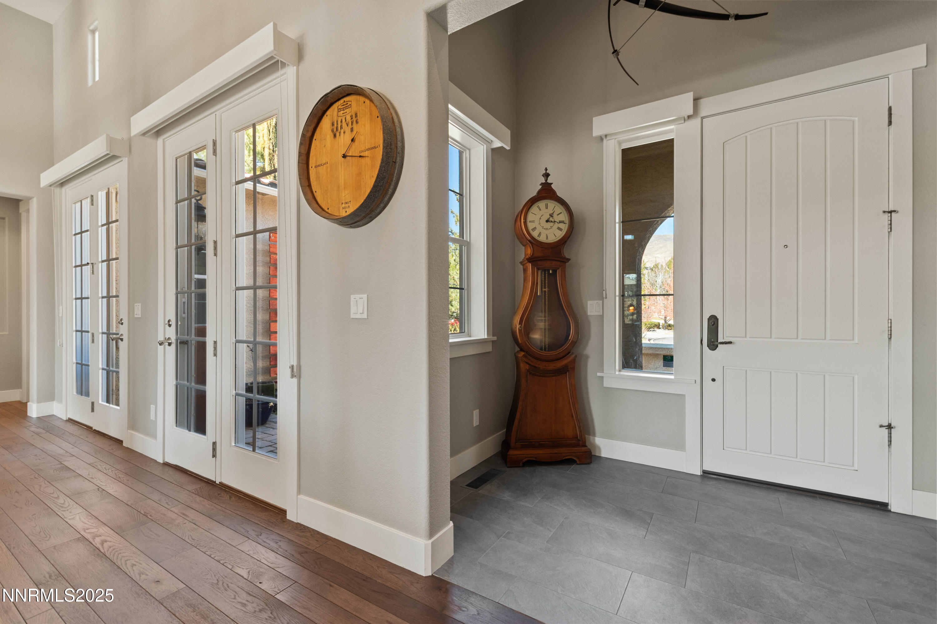 8360 Cinnamon Ridge Lane (8 of 51)