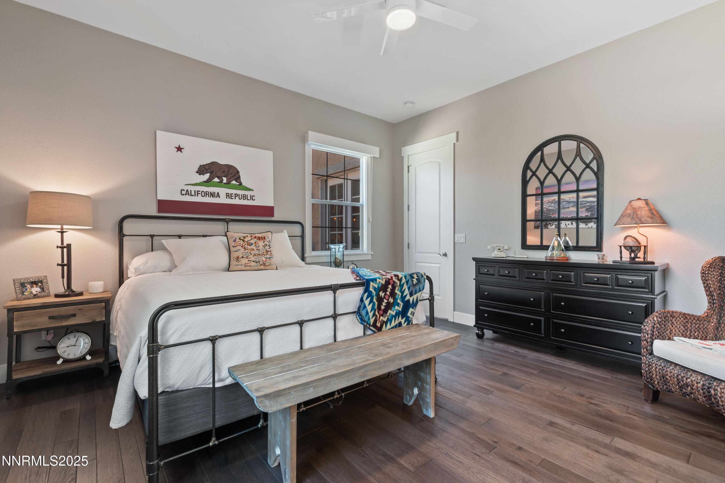 8360 Cinnamon Ridge Lane (24 of 51)