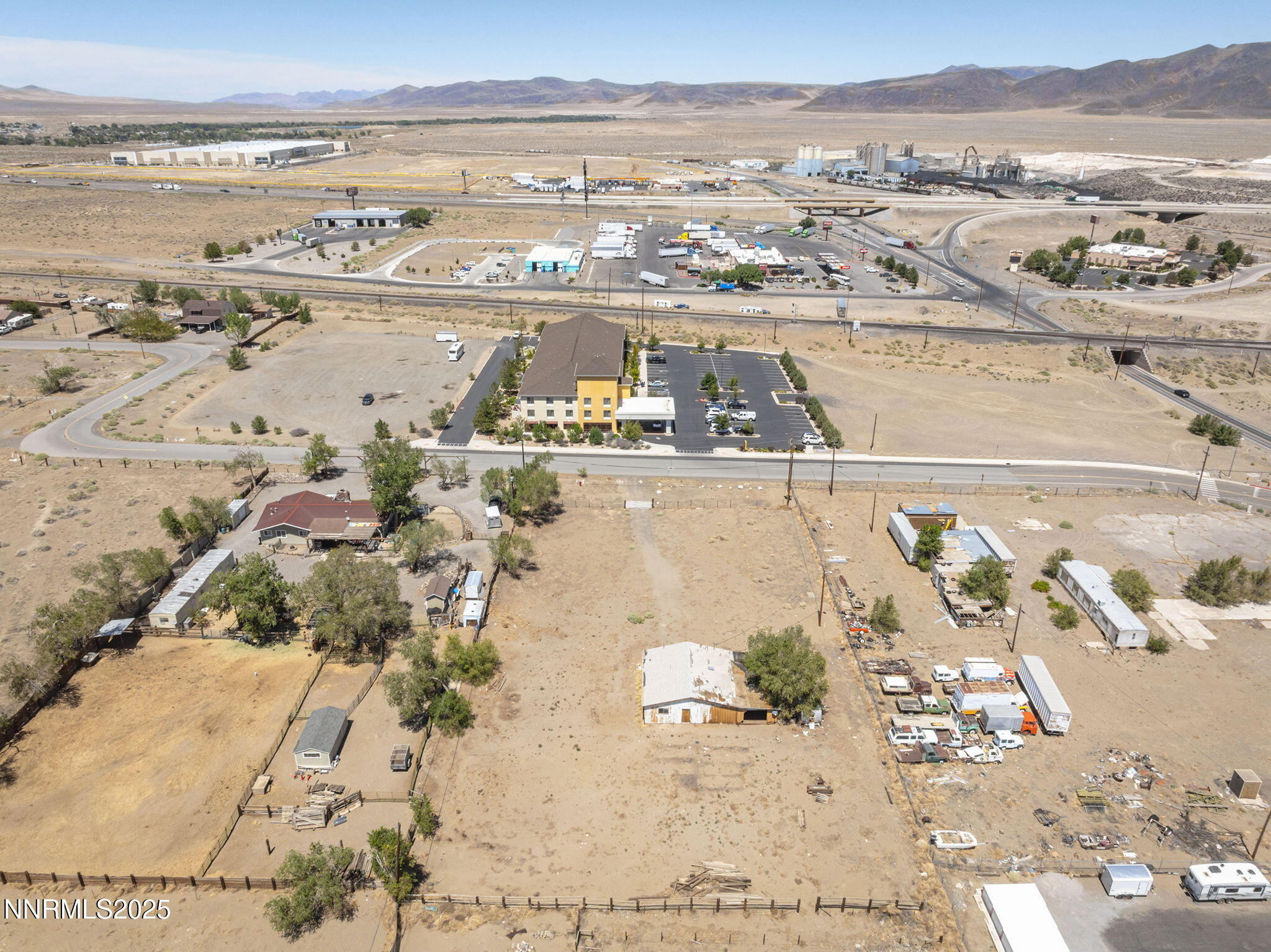 10-web-or-mls-DJI_0441