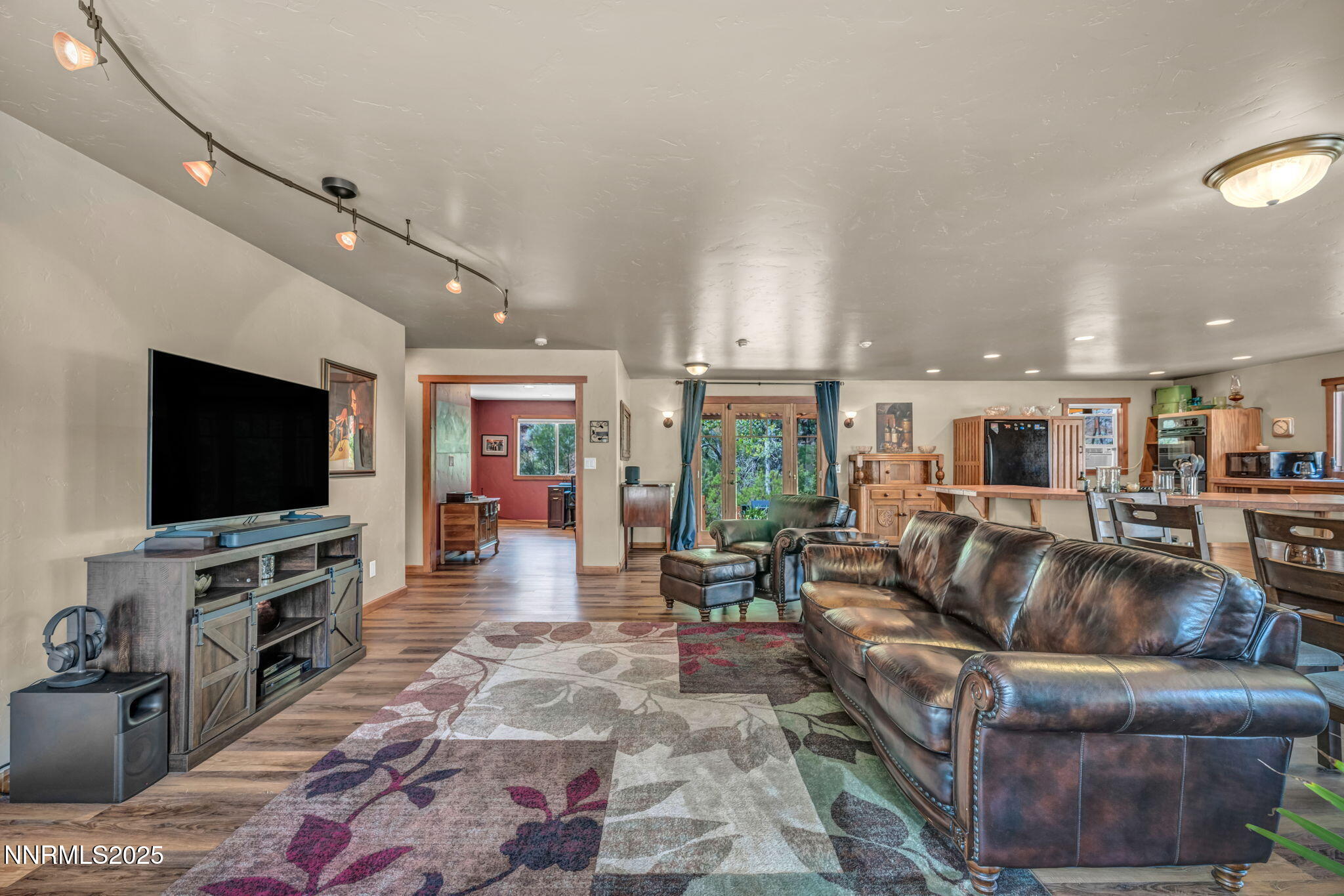 68-web-or-mls-18500-toll-rd