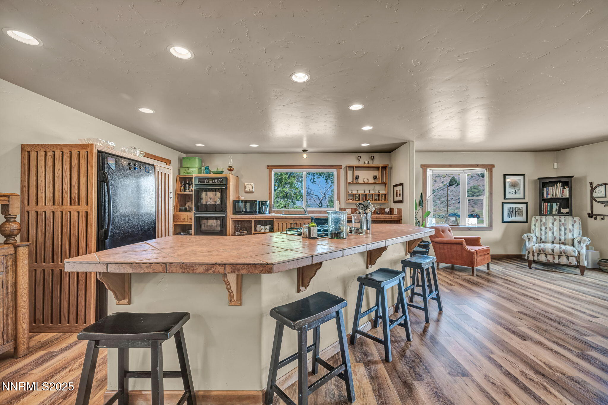 77-web-or-mls-18500-toll-rd