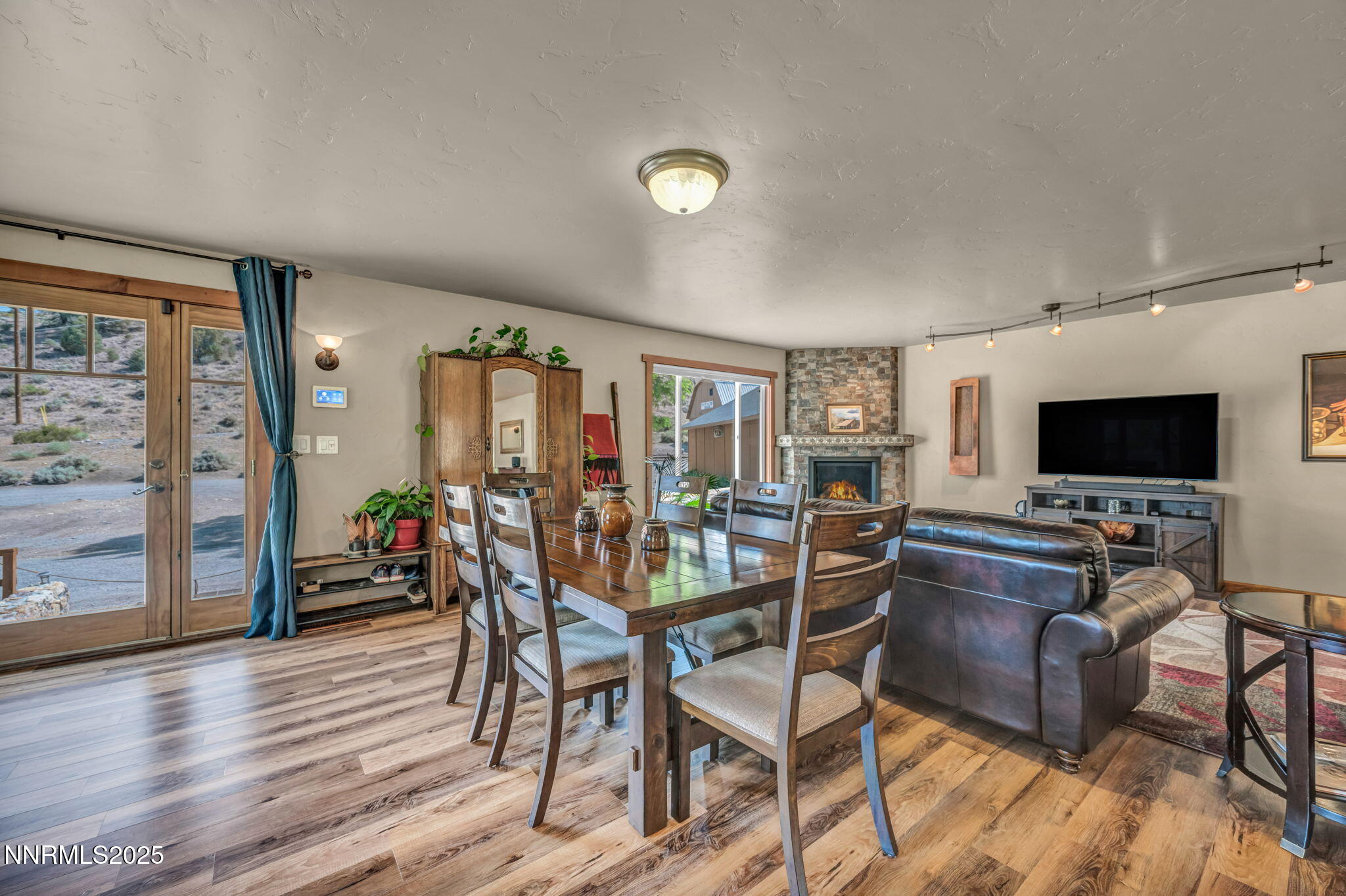 72-web-or-mls-18500-toll-rd