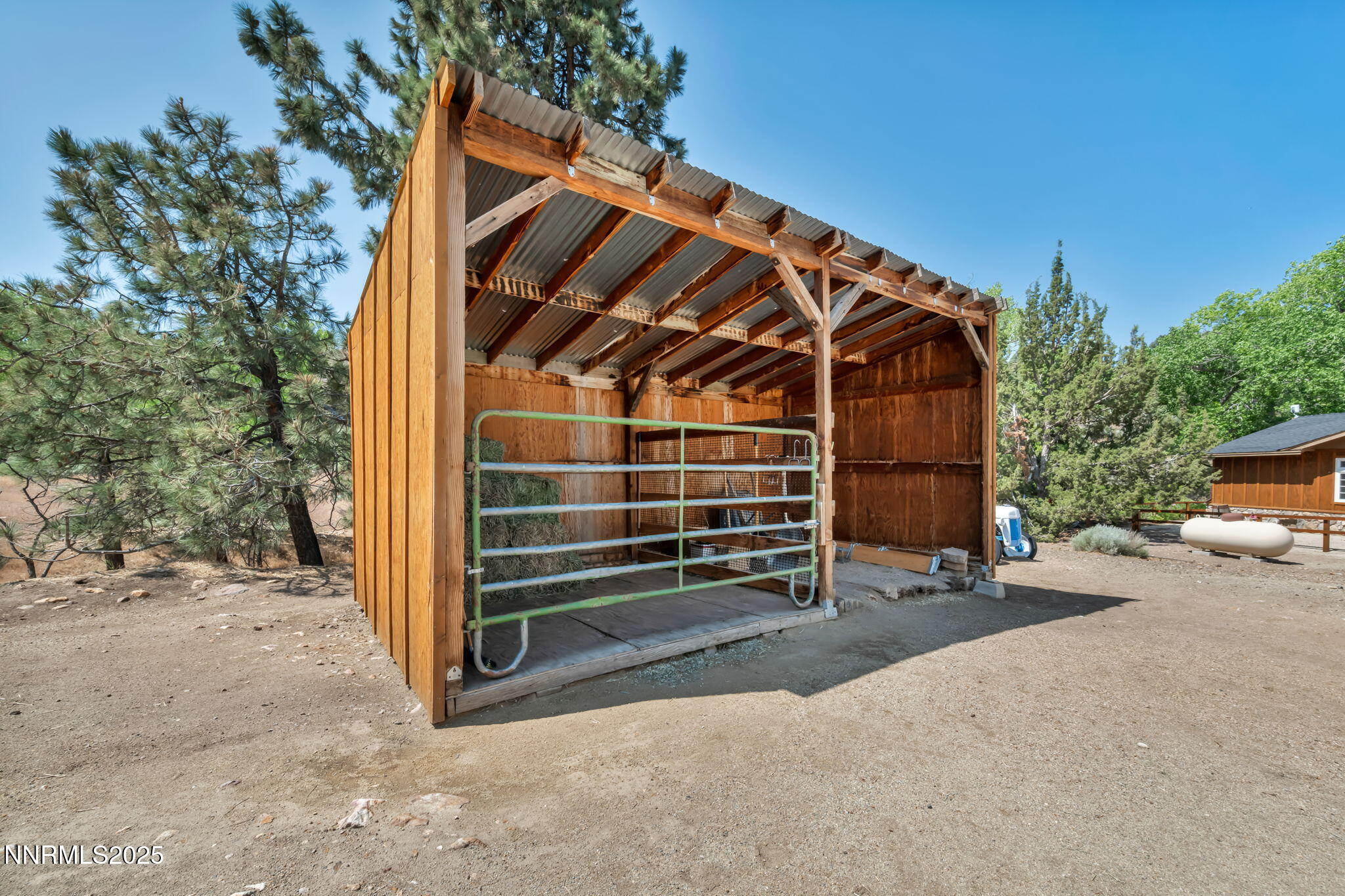 22-web-or-mls-18500-toll-rd