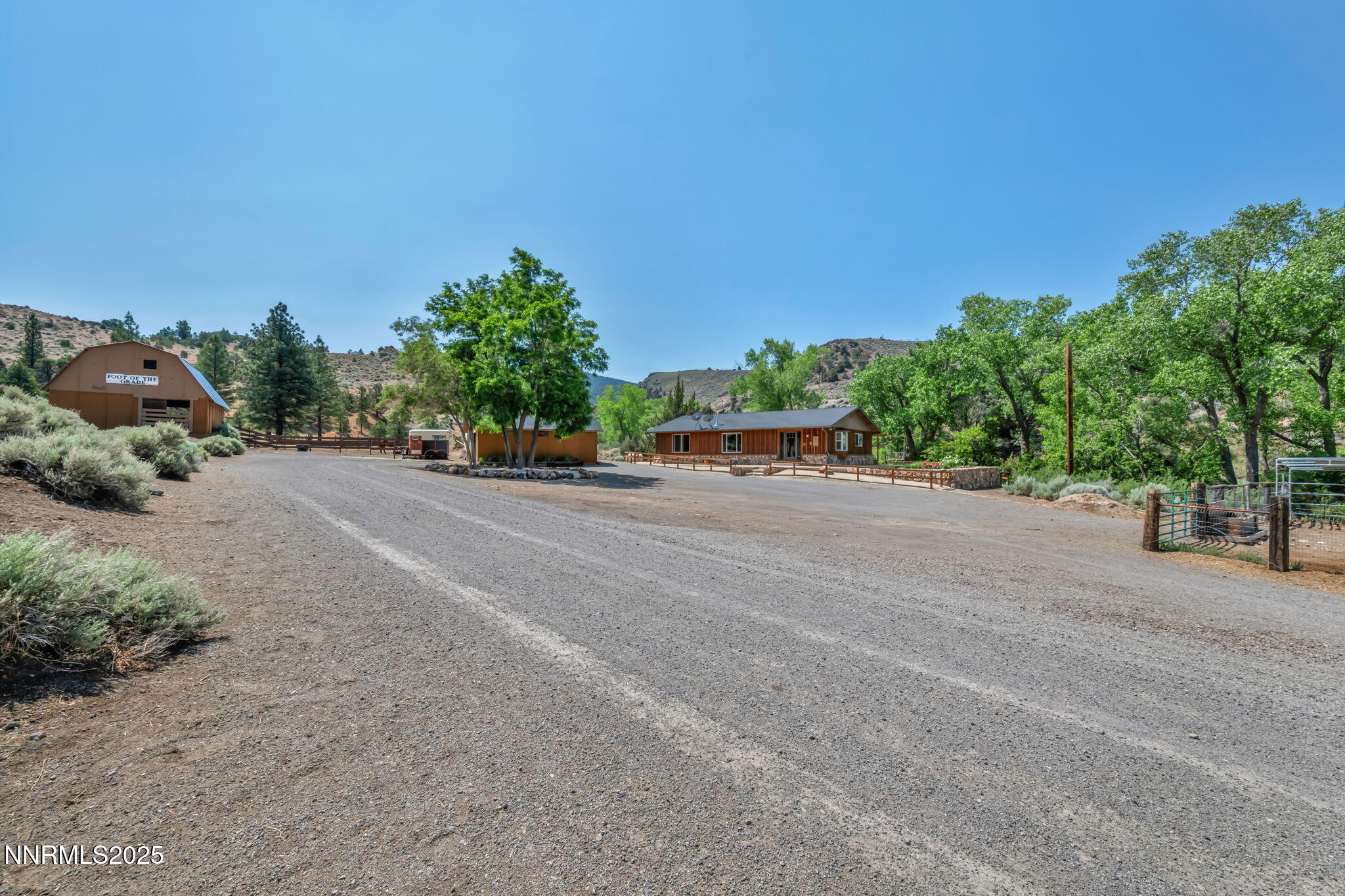 28-web-or-mls-18500-toll-rd