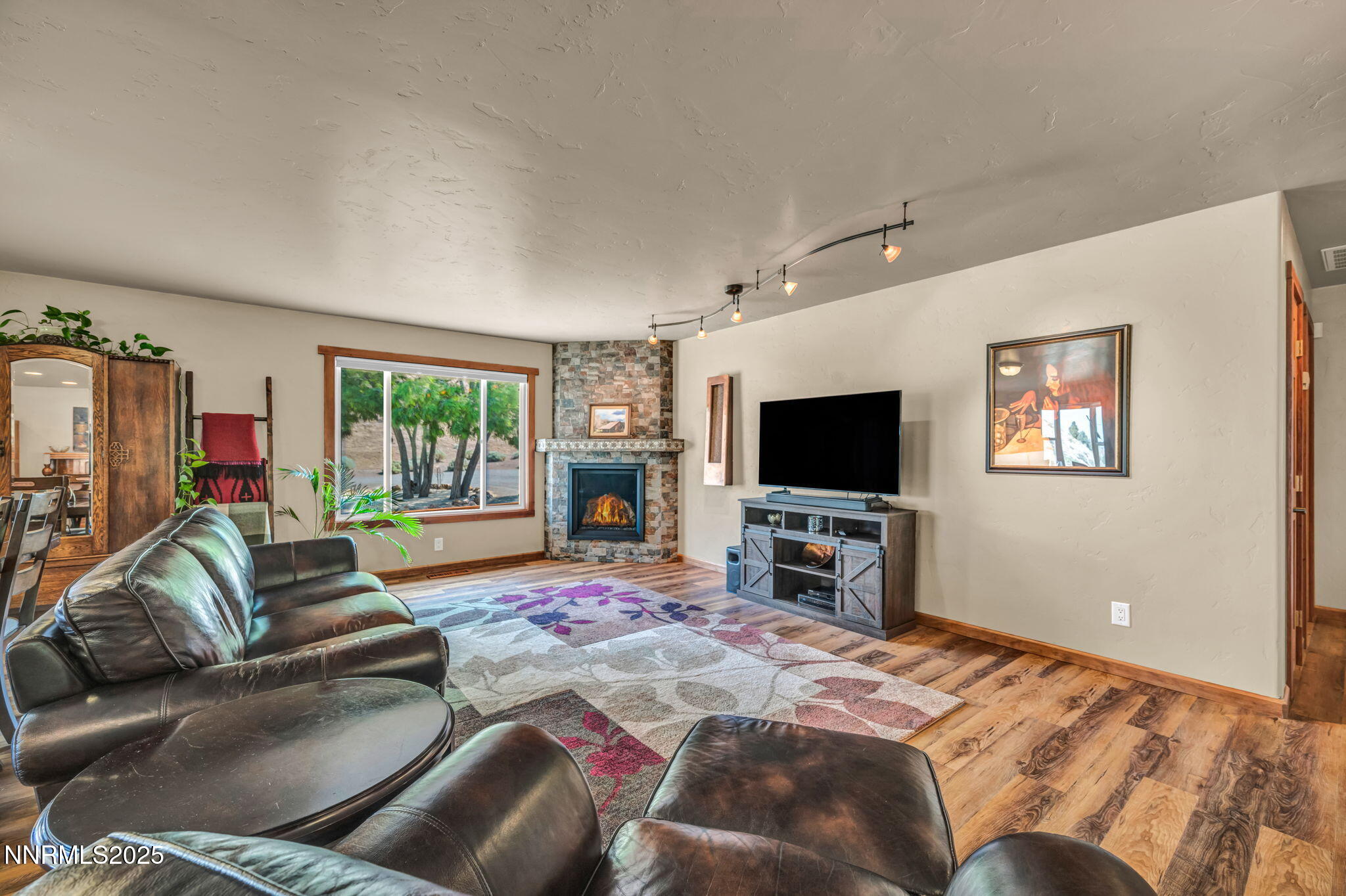 64-web-or-mls-18500-toll-rd