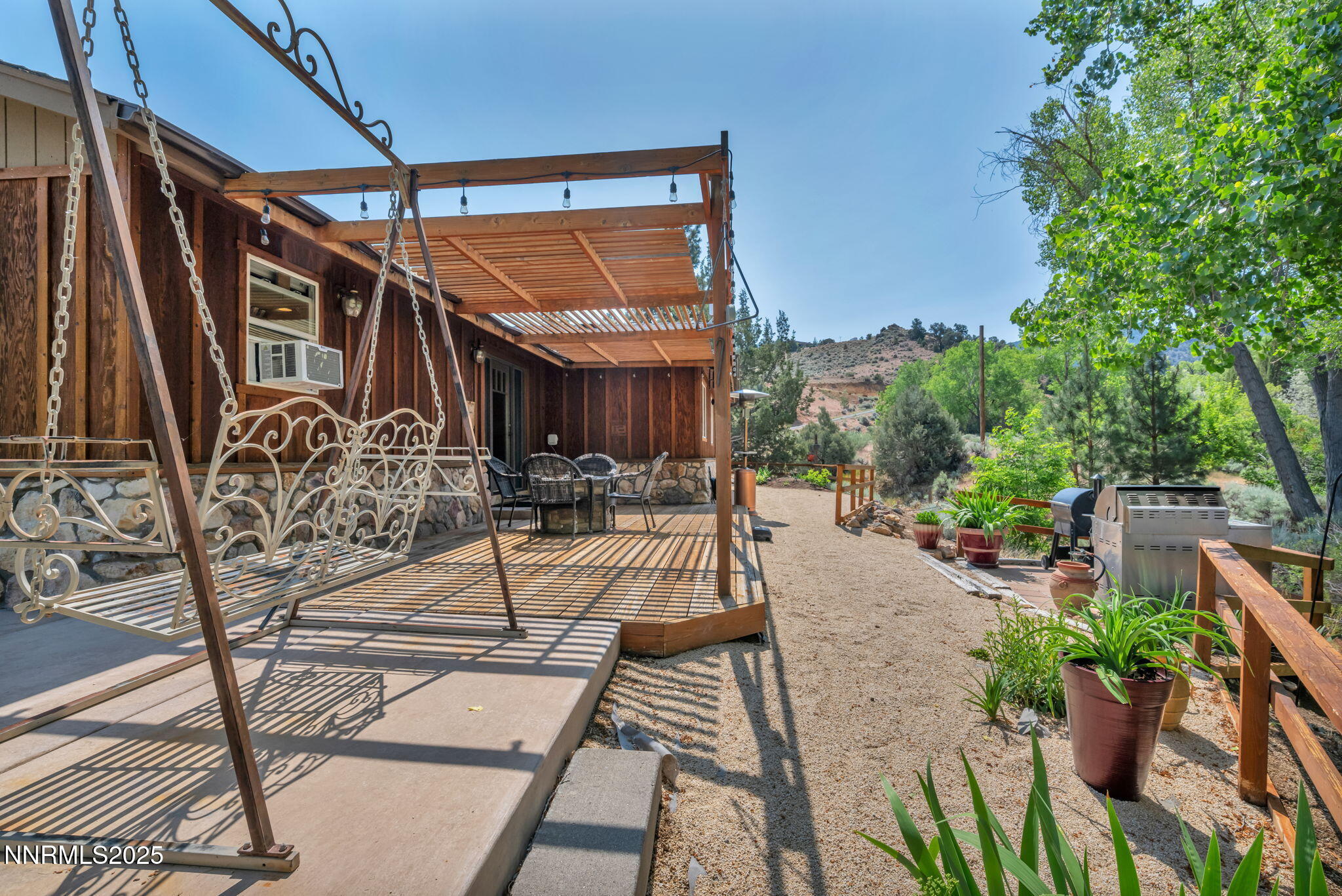 8-web-or-mls-18500-toll-rd