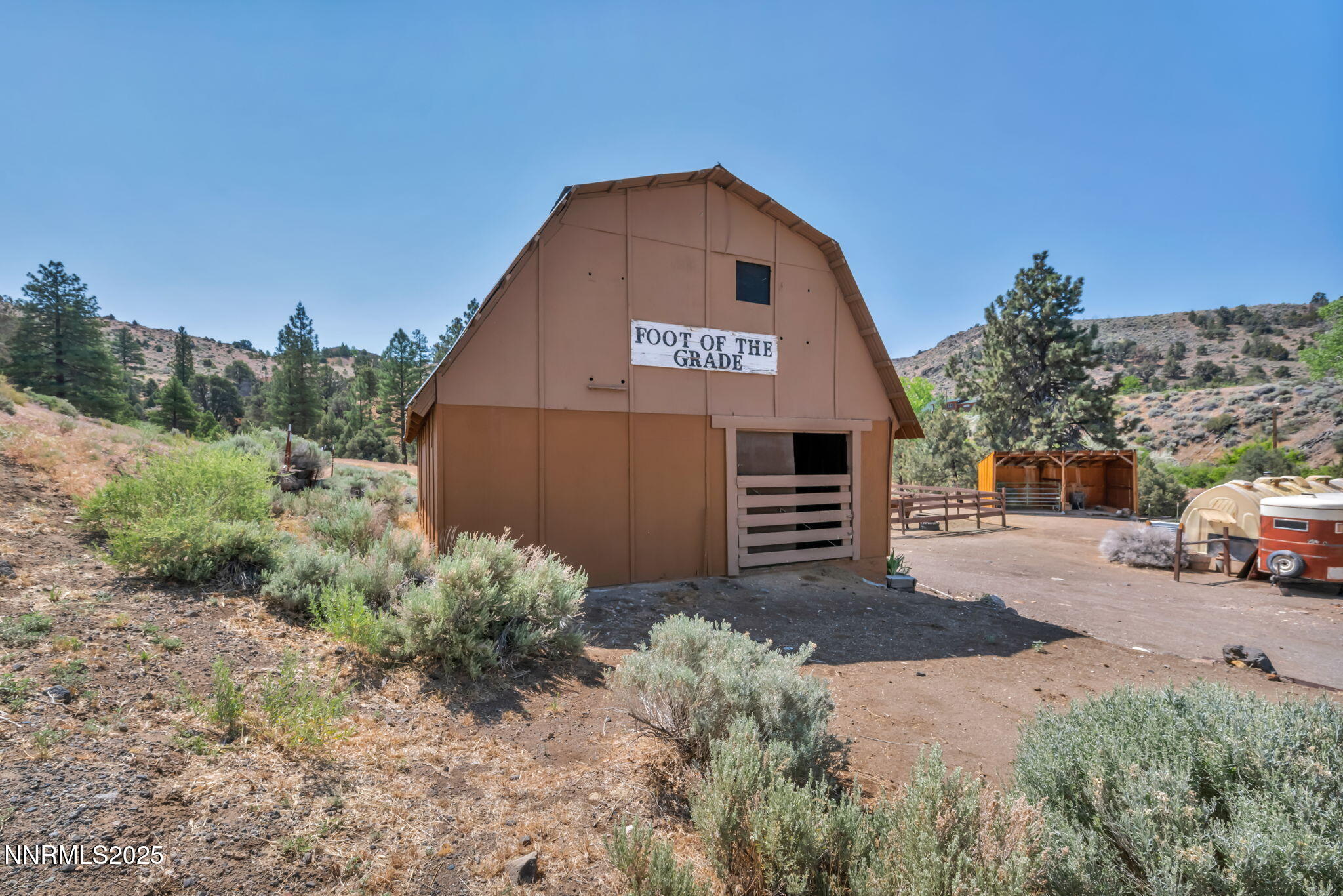 27-web-or-mls-18500-toll-rd