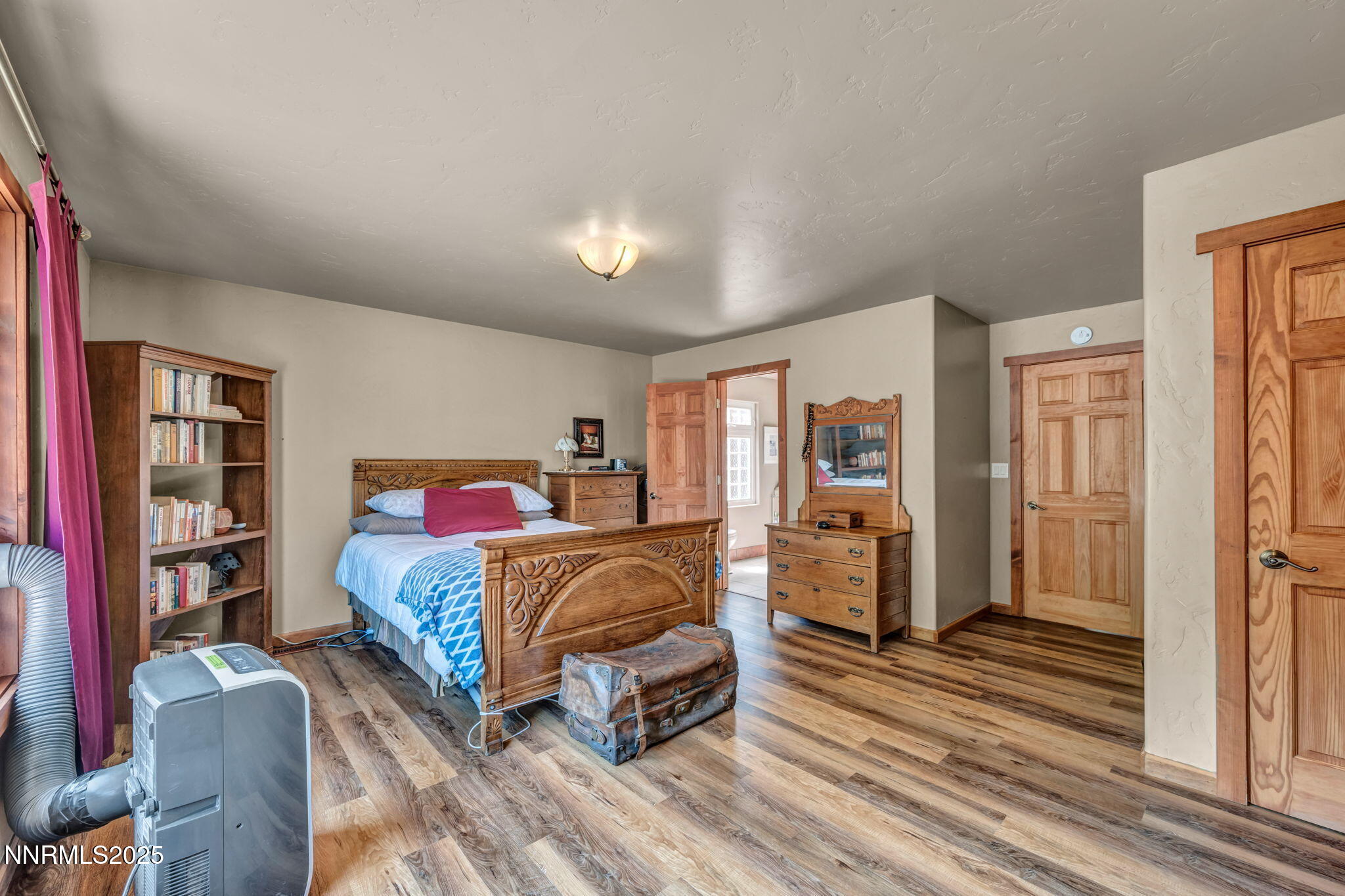 84-web-or-mls-18500-toll-rd