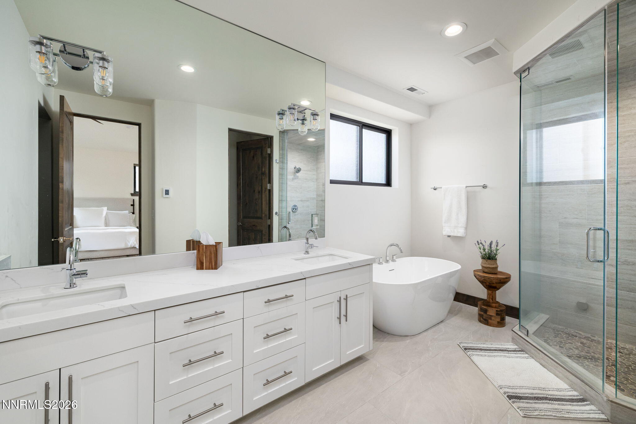 39-web-or-mls-2912 Portrush-21