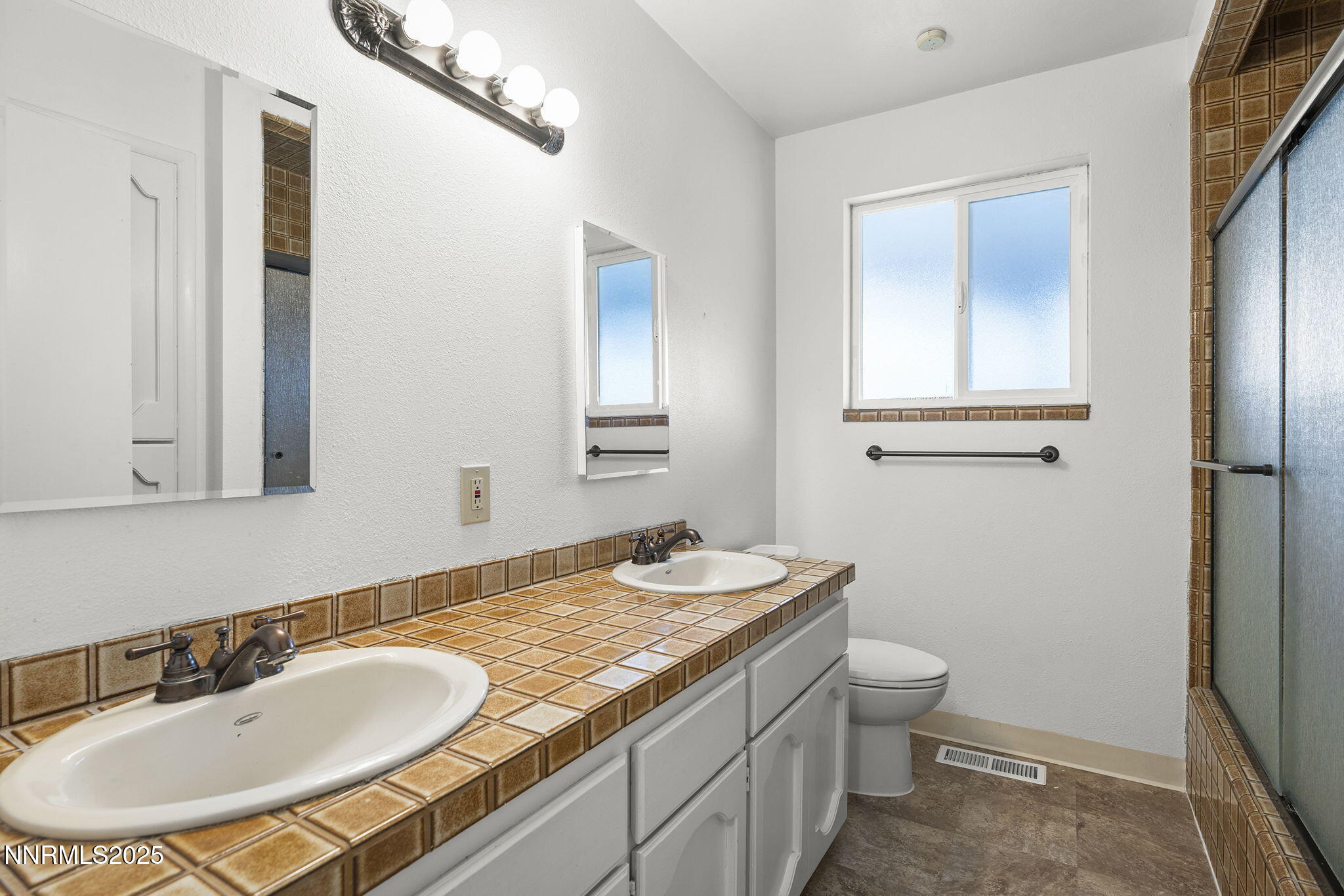 32-web-or-mls-_DSC2242