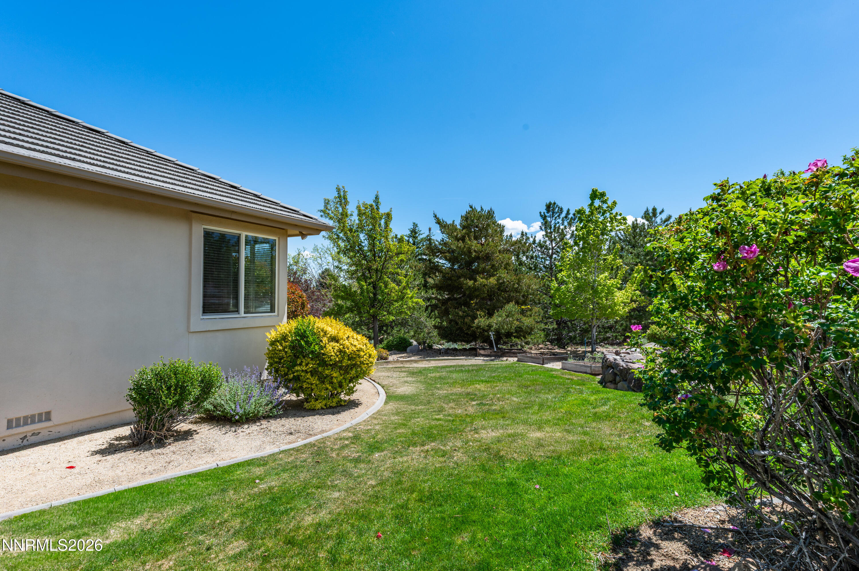Reno, Nevada, 89511, United States, 5 Bedrooms Bedrooms, ,4 BathroomsBathrooms,Residential,Active,2051961
