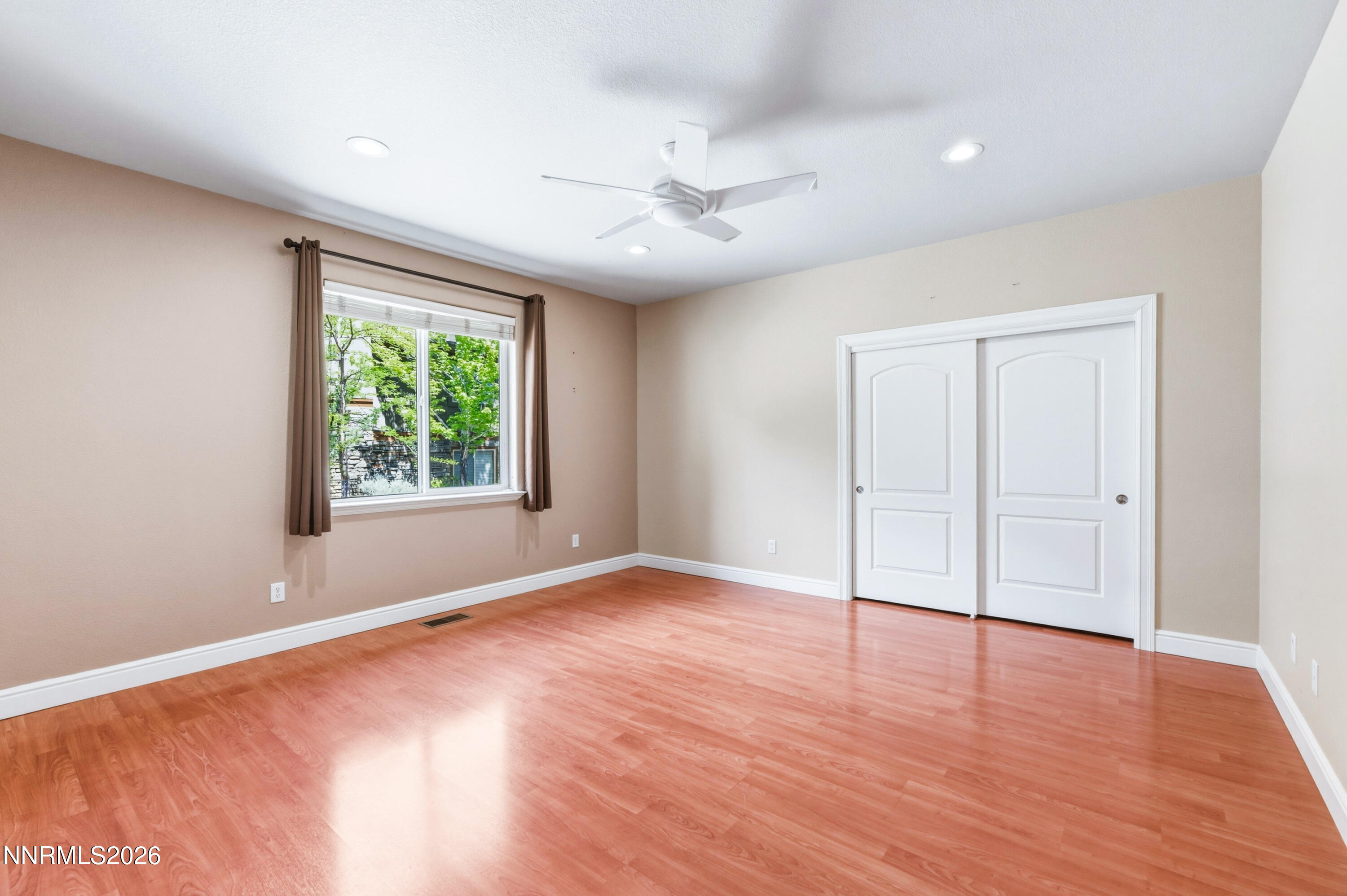 Reno, Nevada, 89511, United States, 5 Bedrooms Bedrooms, ,4 BathroomsBathrooms,Residential,Active,2051961