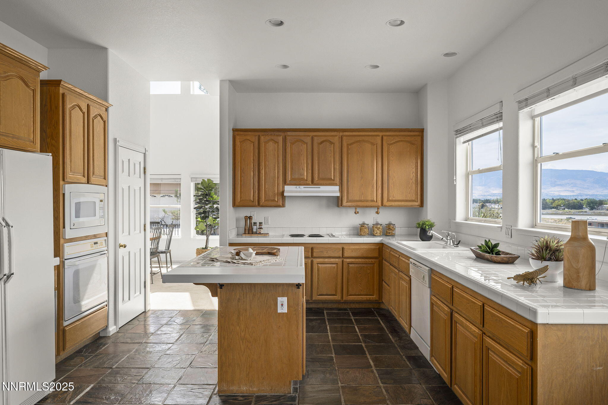 16-web-or-mls-_DSC9484