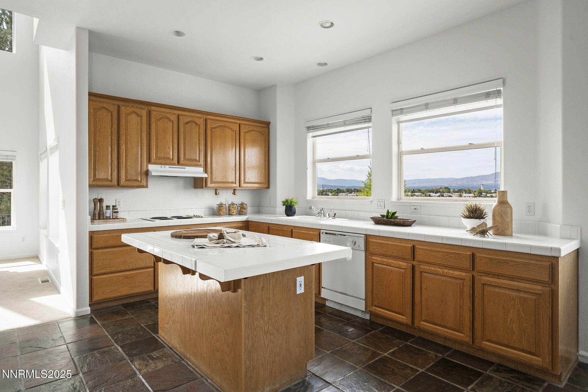 15-web-or-mls-_DSC9475