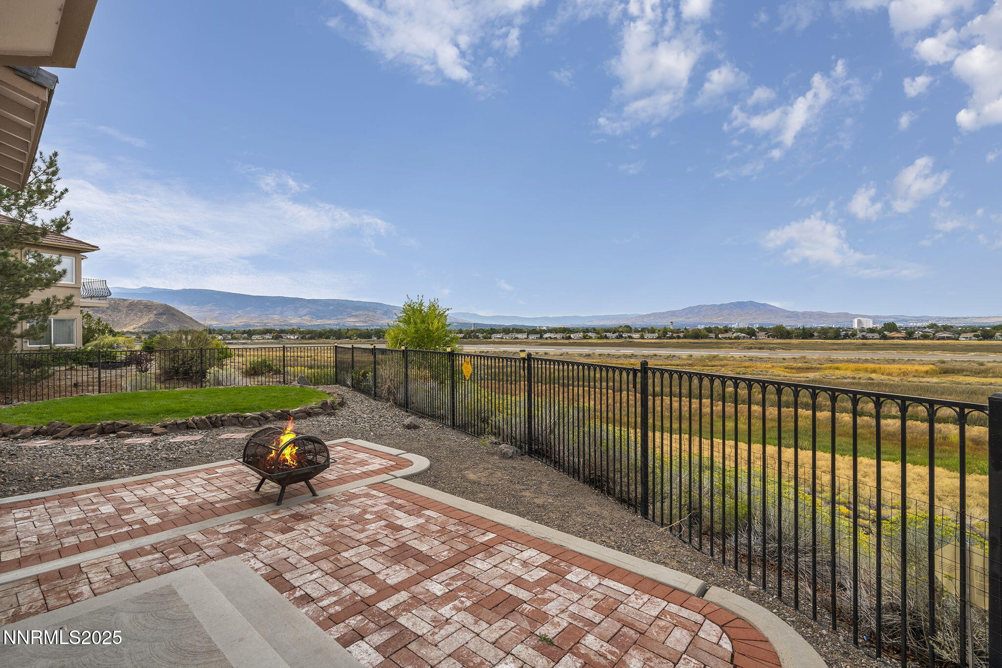 32-web-or-mls-_DSC9541