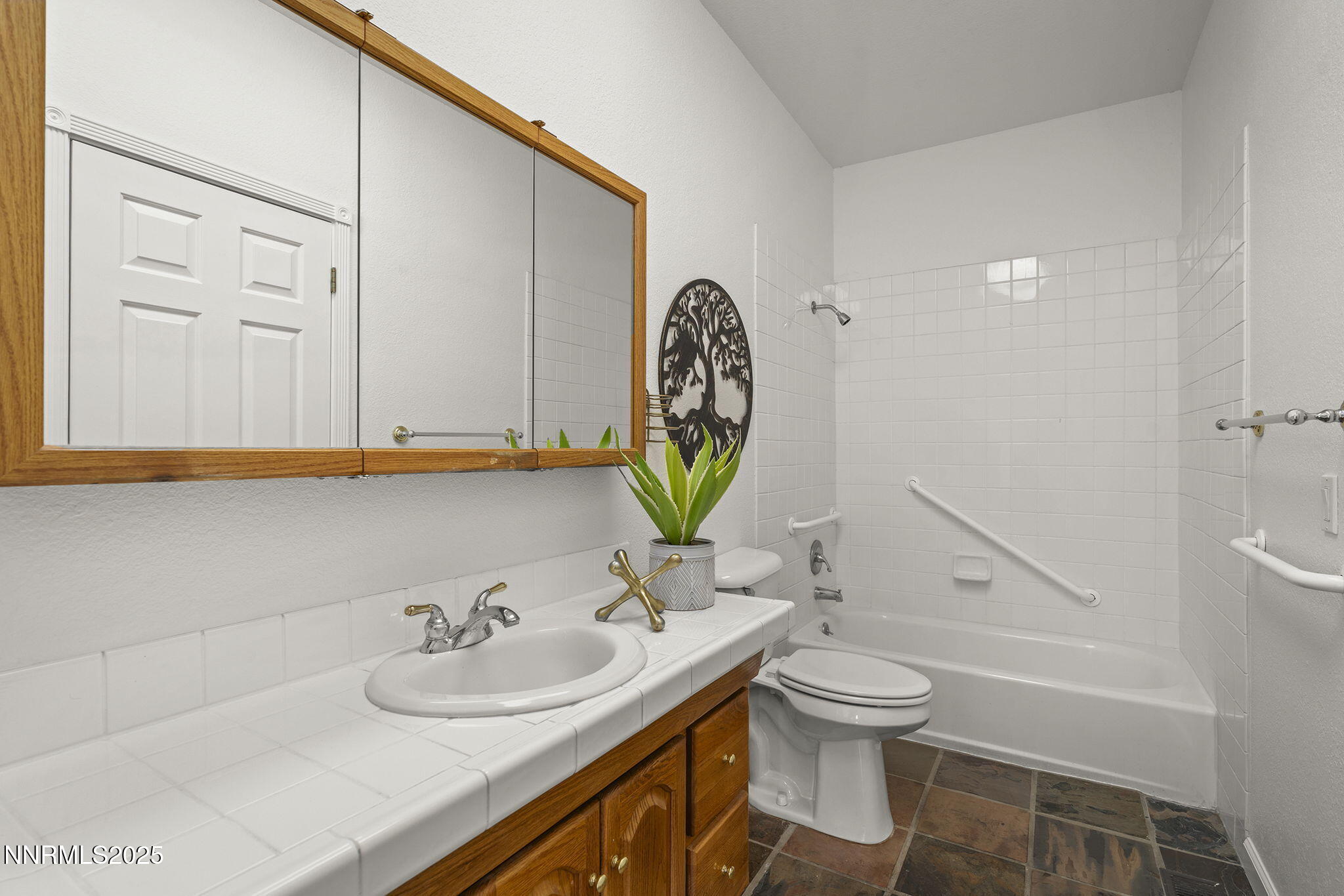 31-web-or-mls-_DSC9526