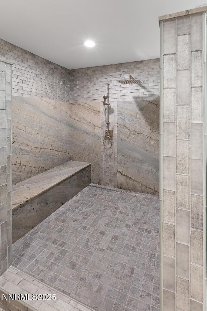 MBR Bath 1