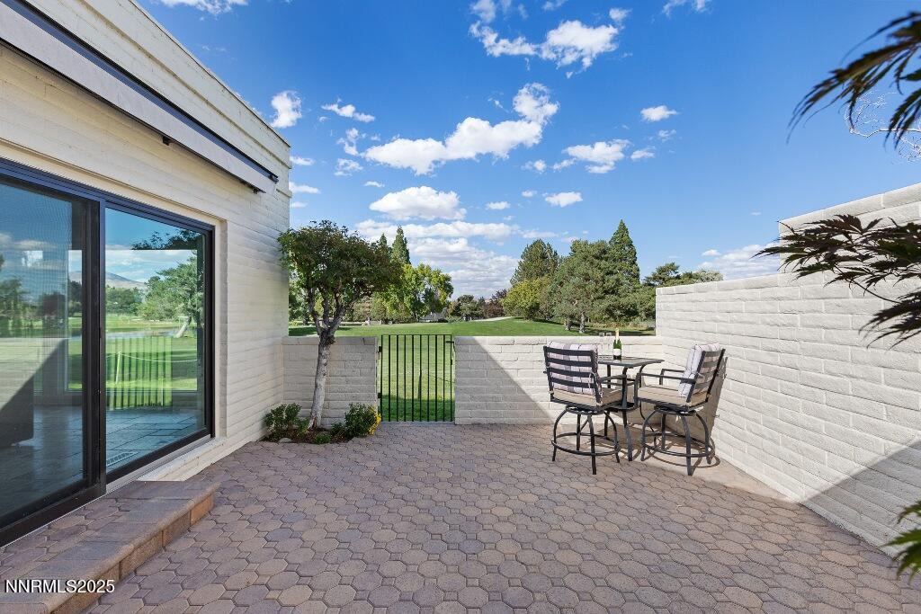 Patio 3
