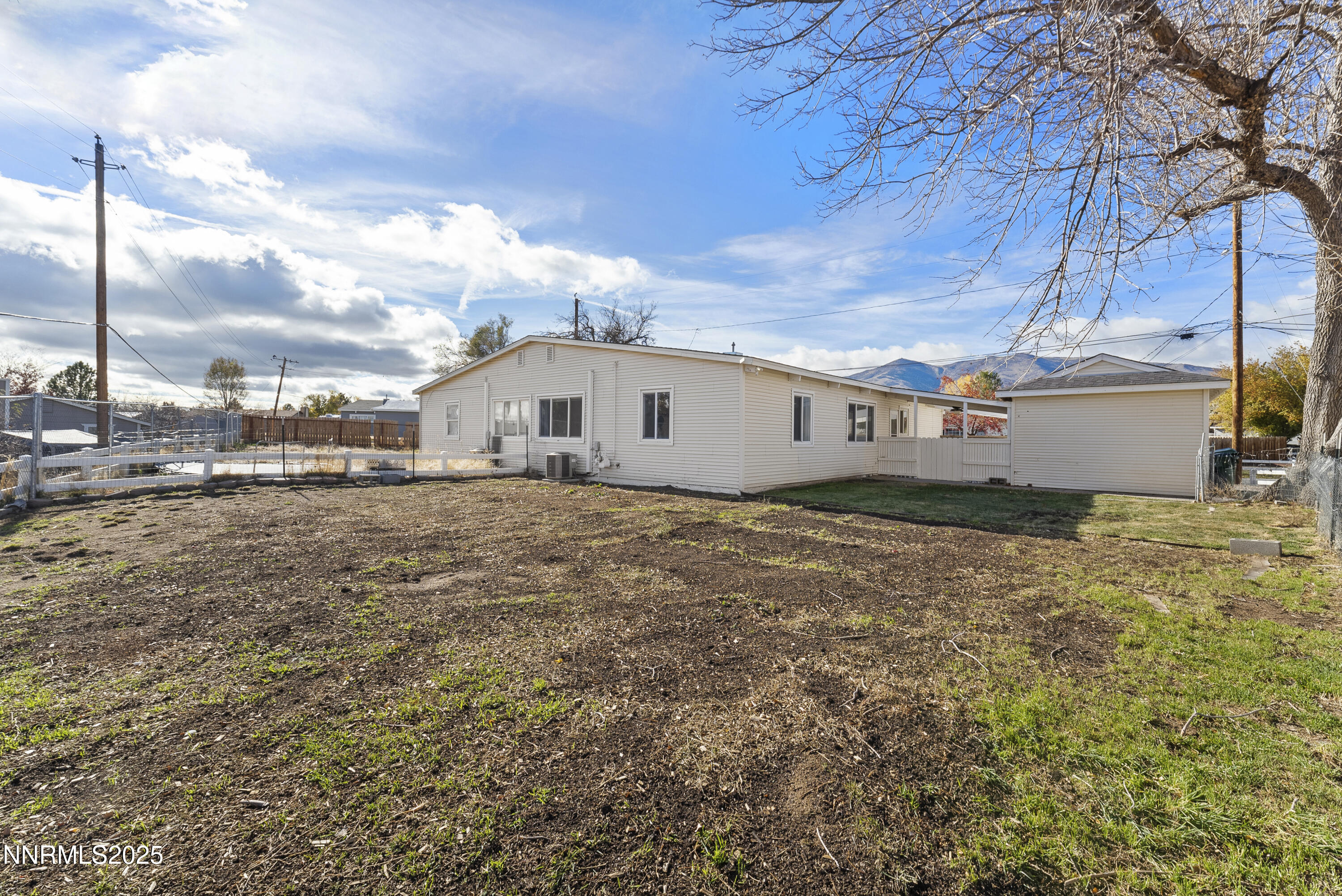 27-12322 Rocky Mountain Street Reno NV 8