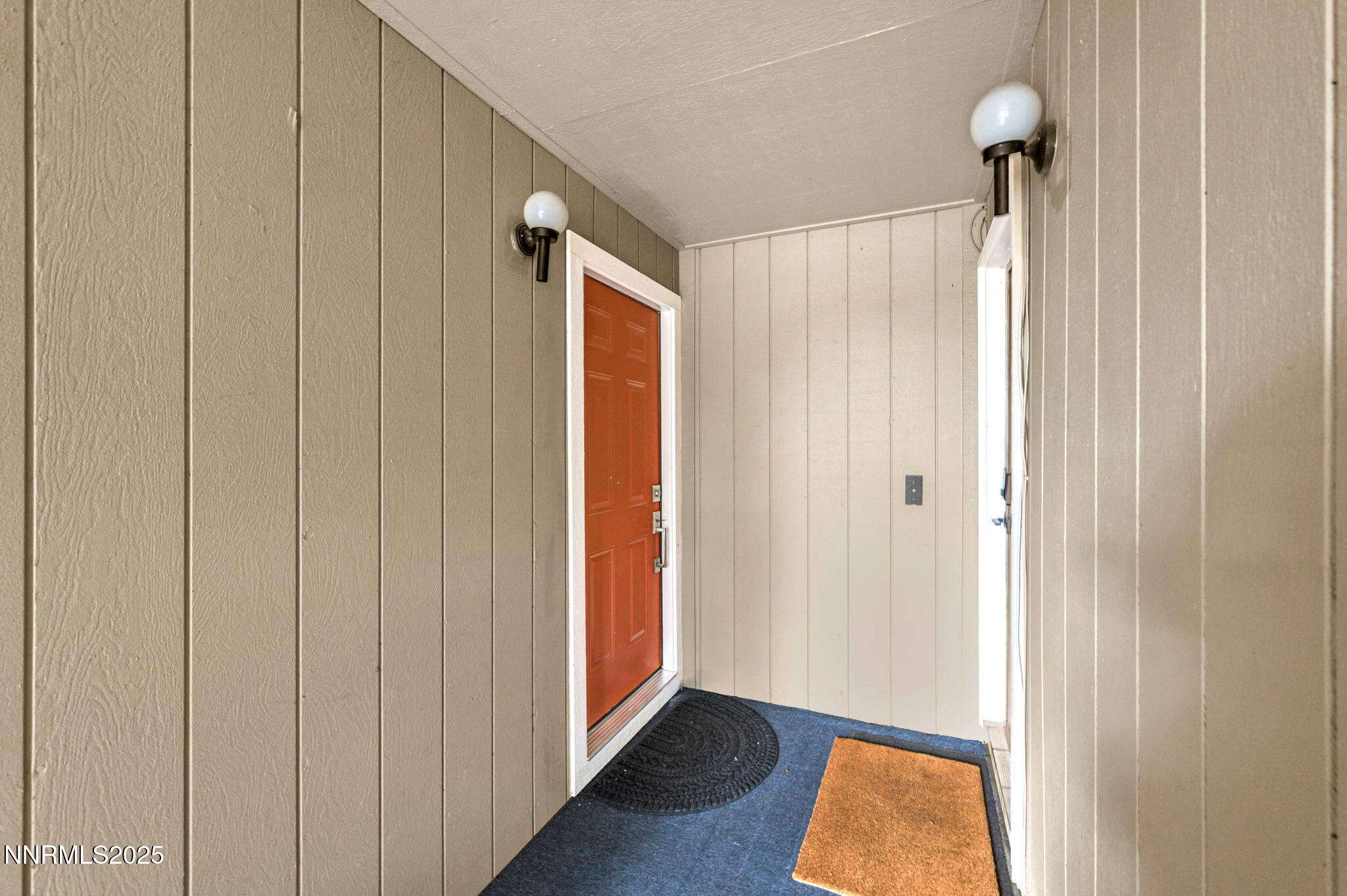 11-web-or-mls-3865-e-leonesio-dr-f2