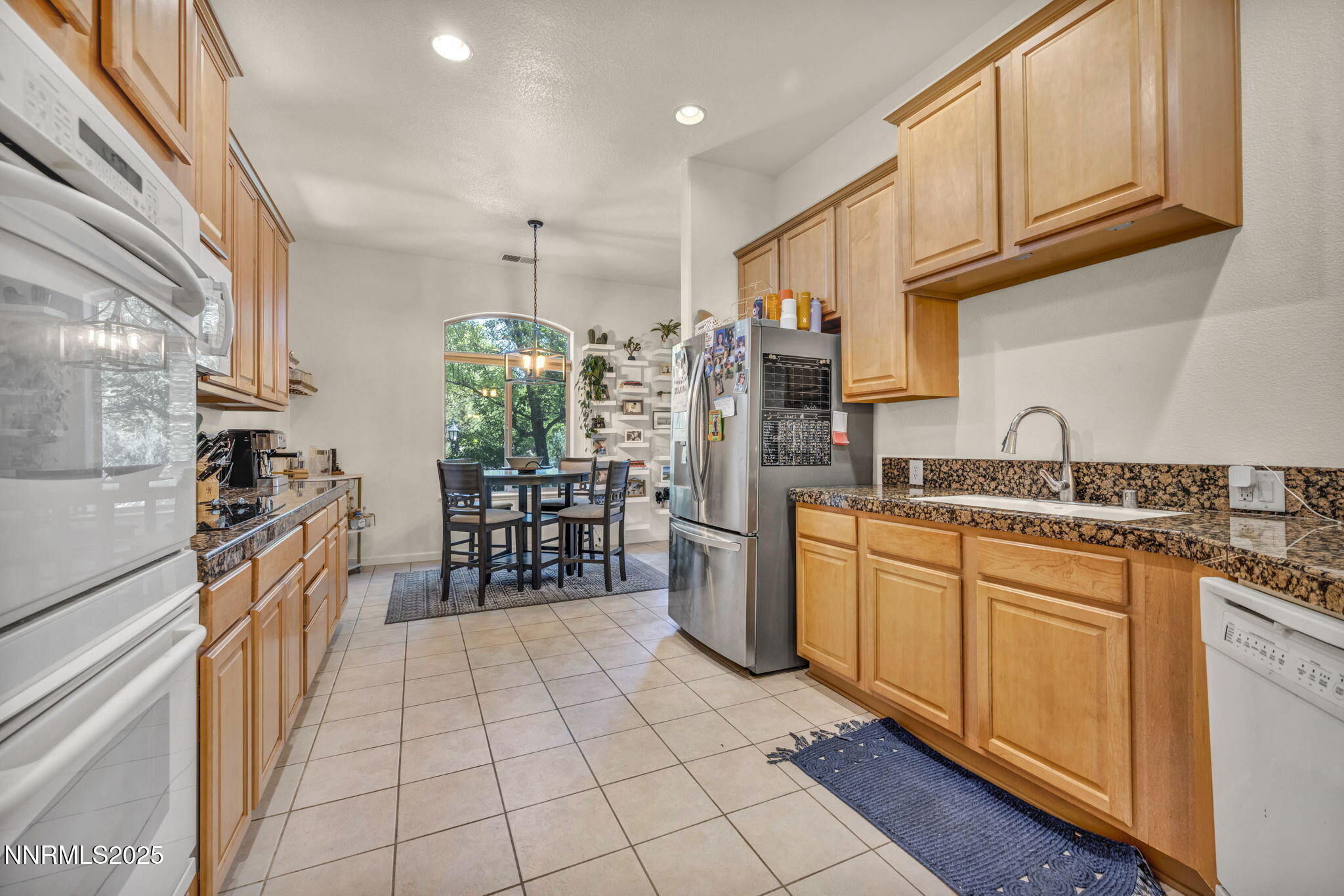 40-web-or-mls-9900-wilbur-may-pkwy-5102