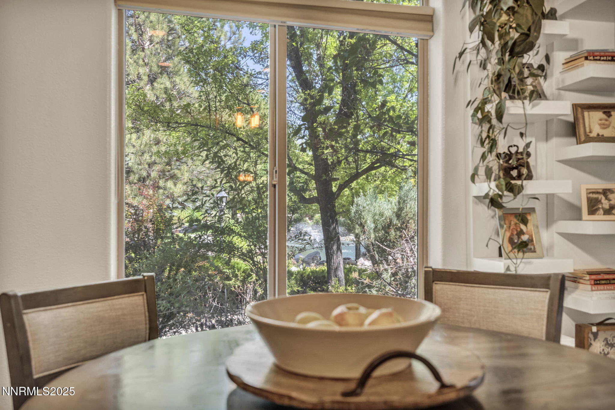 51-web-or-mls-9900-wilbur-may-pkwy-5102