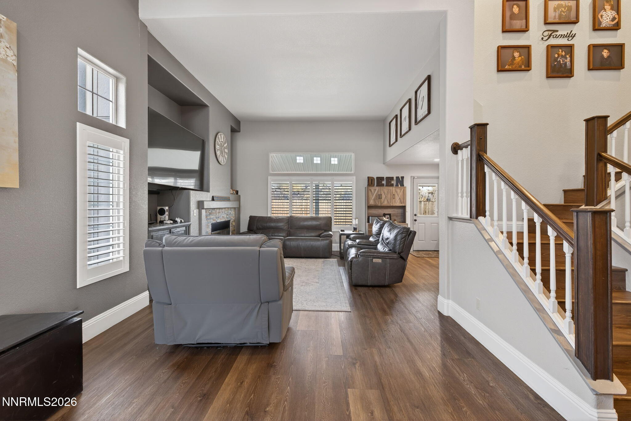 5675 W Brookdale Drive