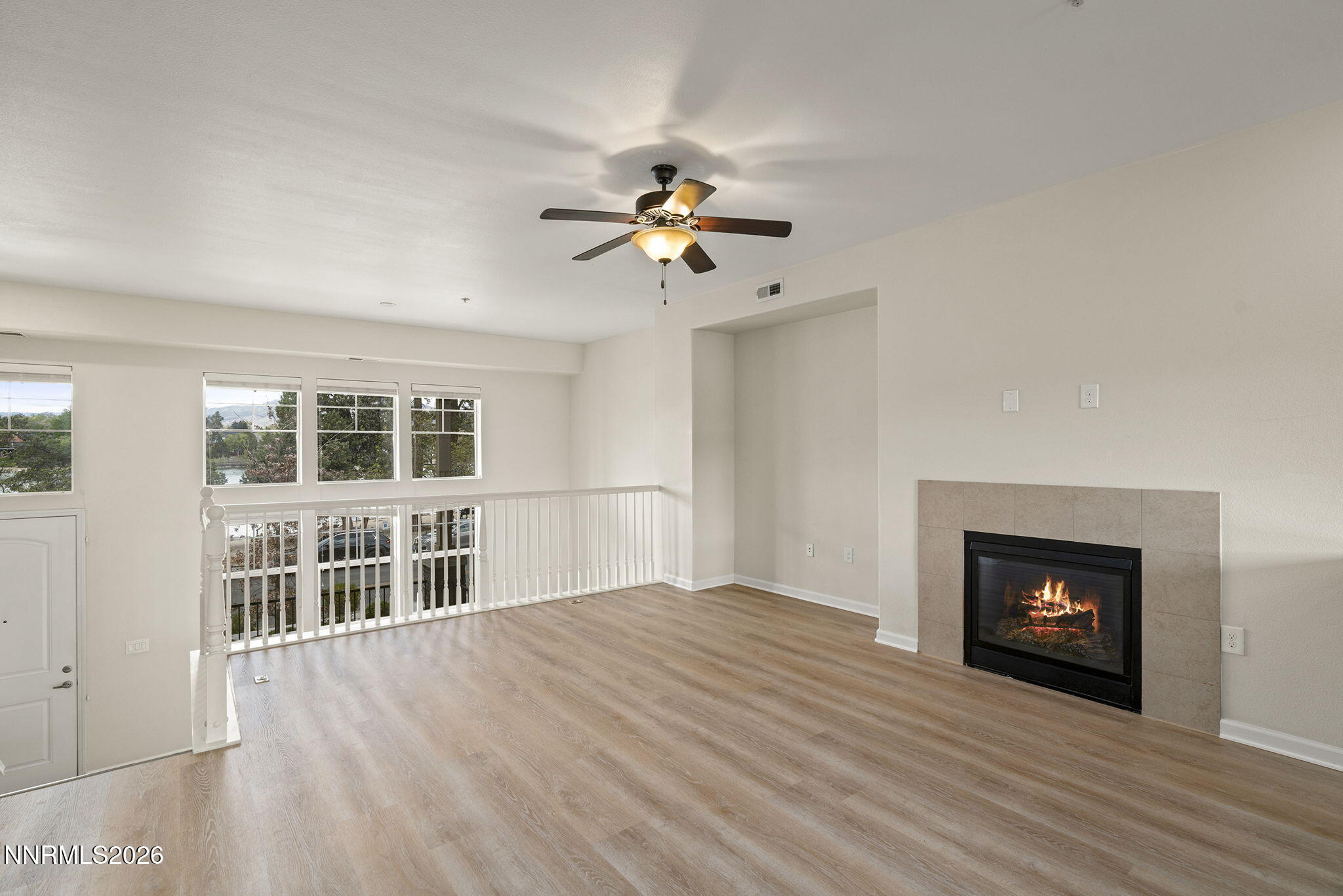 8-web-or-mls-_DSC2526