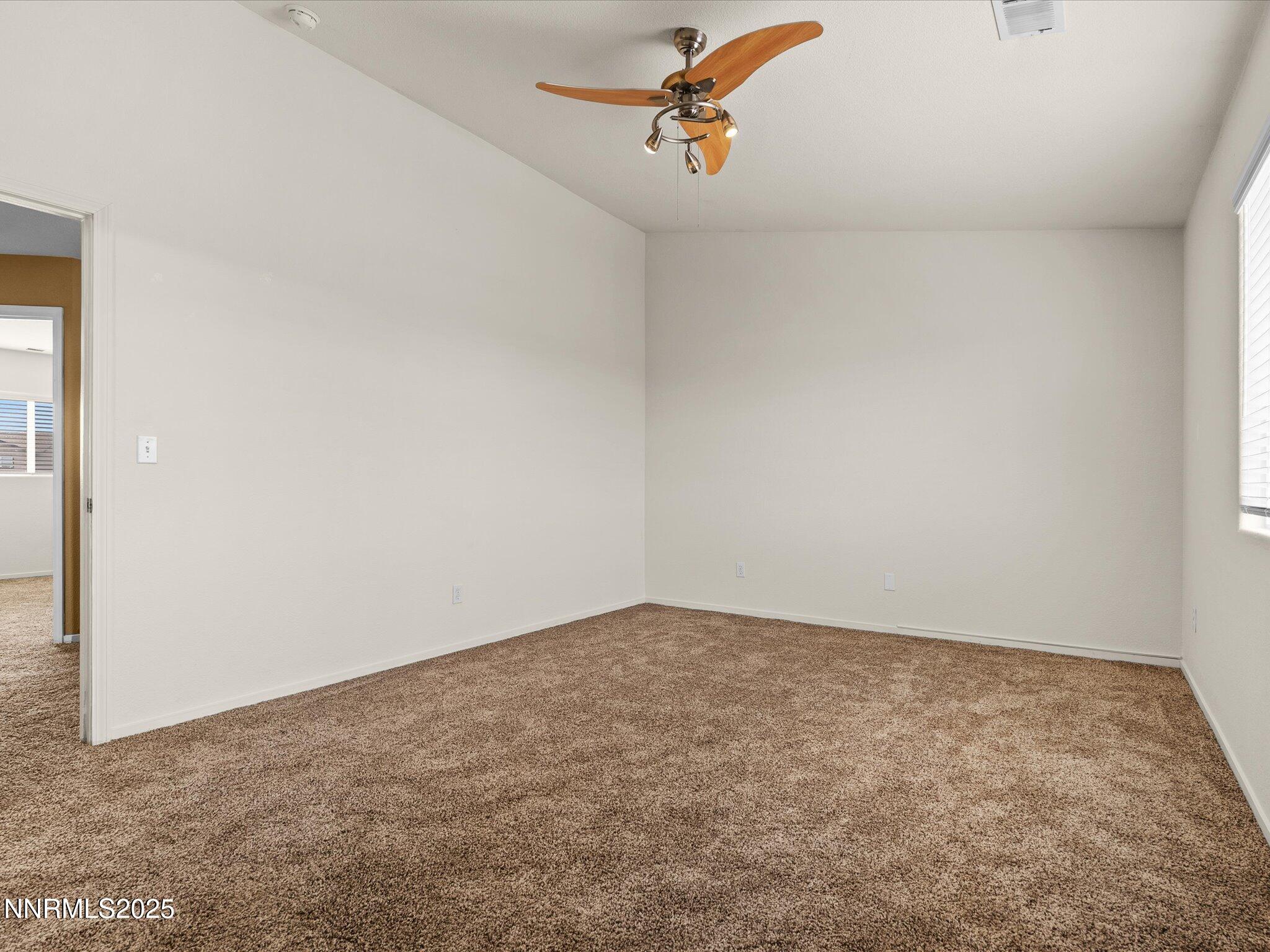 24-151 Desert Springs Ln-123