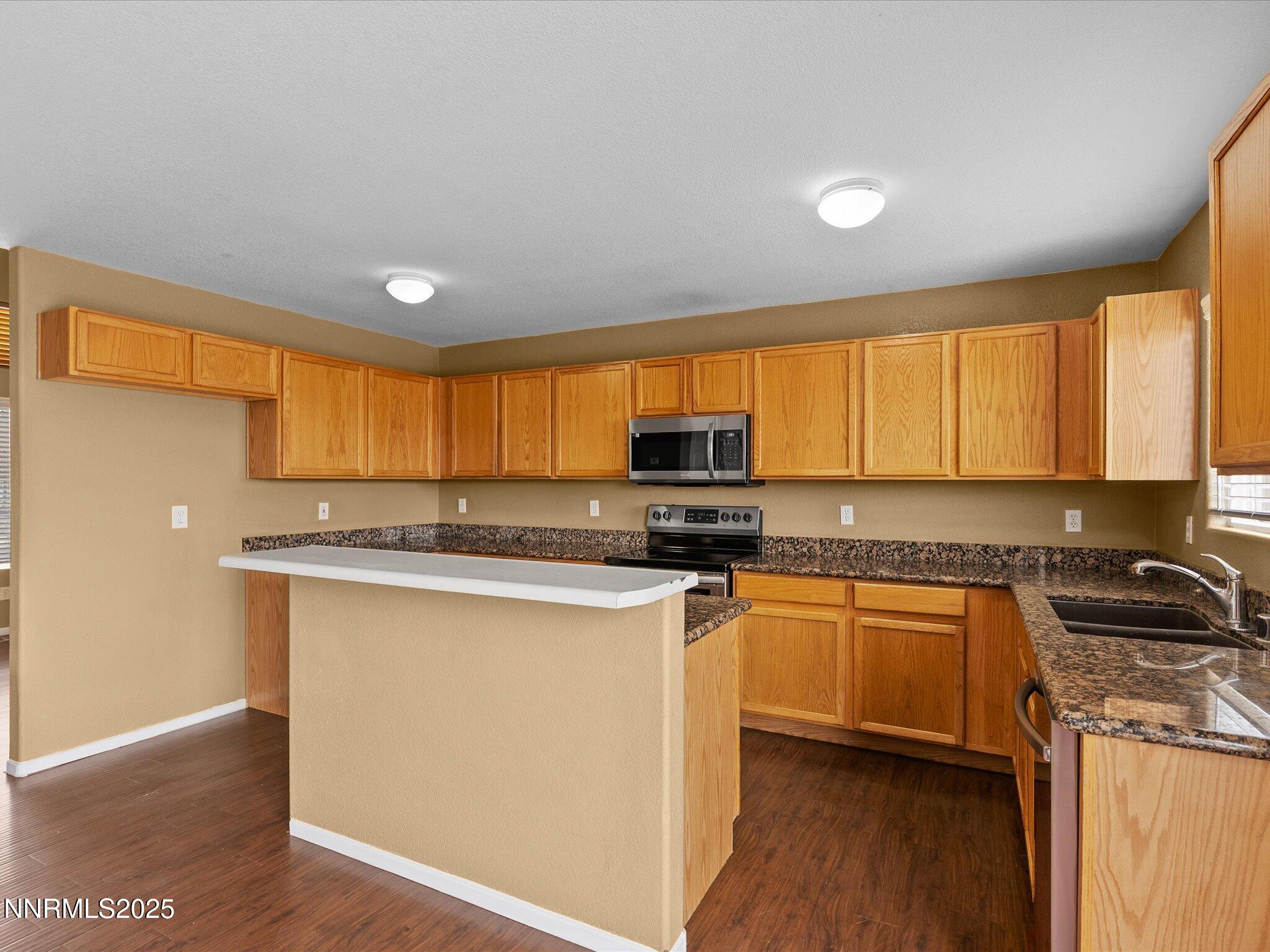 17-151 Desert Springs Ln-116