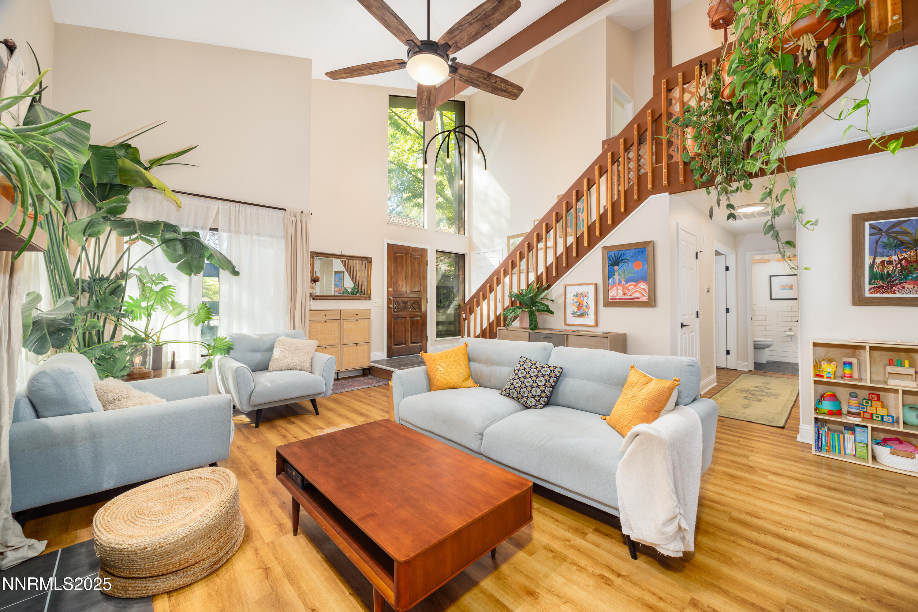 676 W Riverview Living Room 2