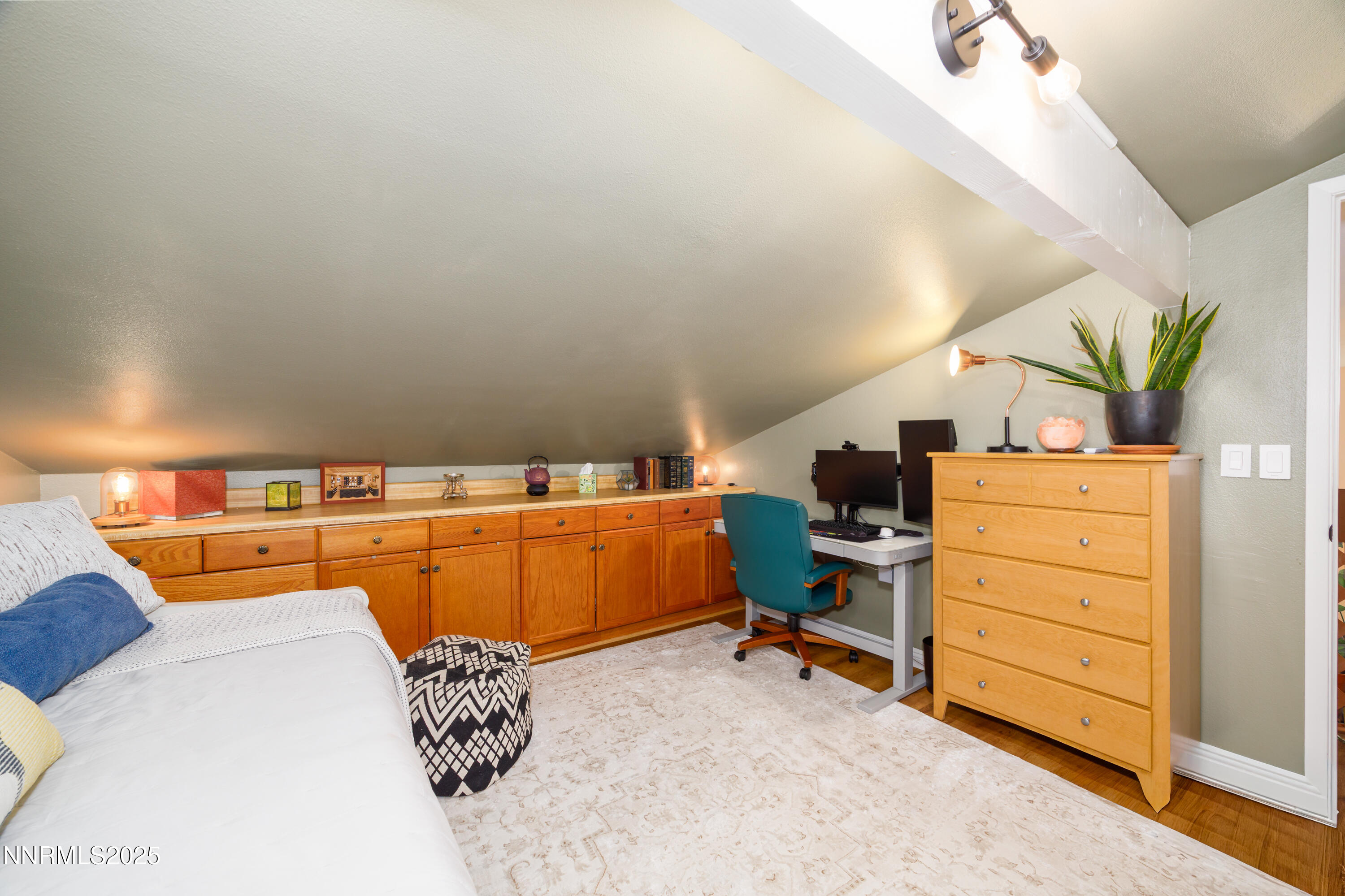 676 W Riverview Bonus Room 2