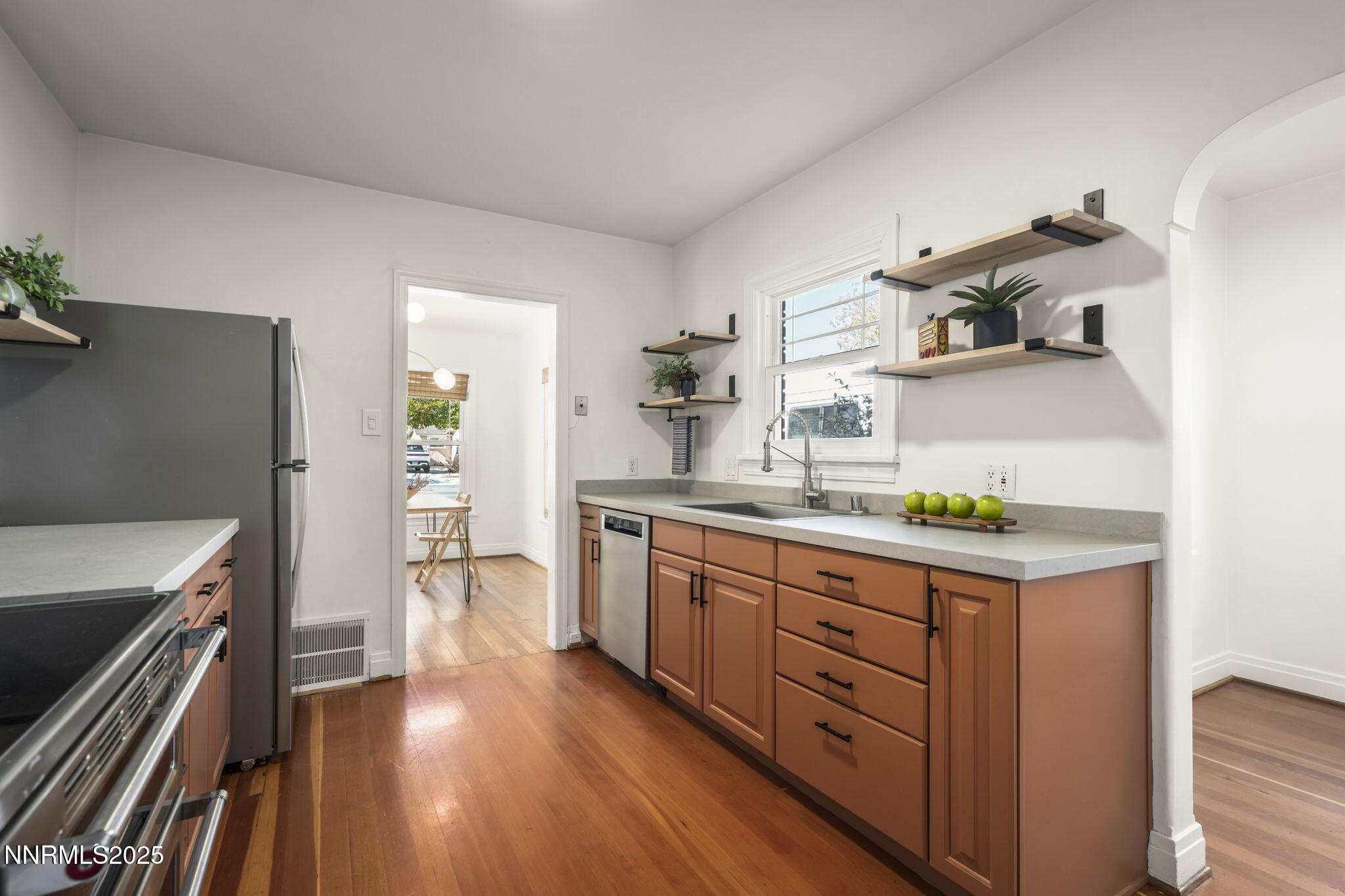 9-web-or-mls-_DSC4284