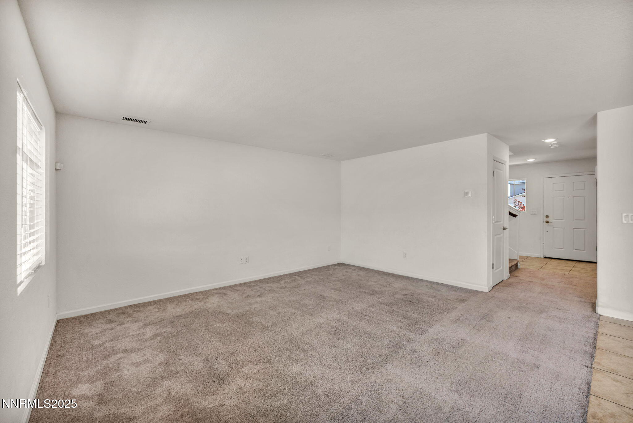 44-web-or-mls-8977-sagemoor-dr