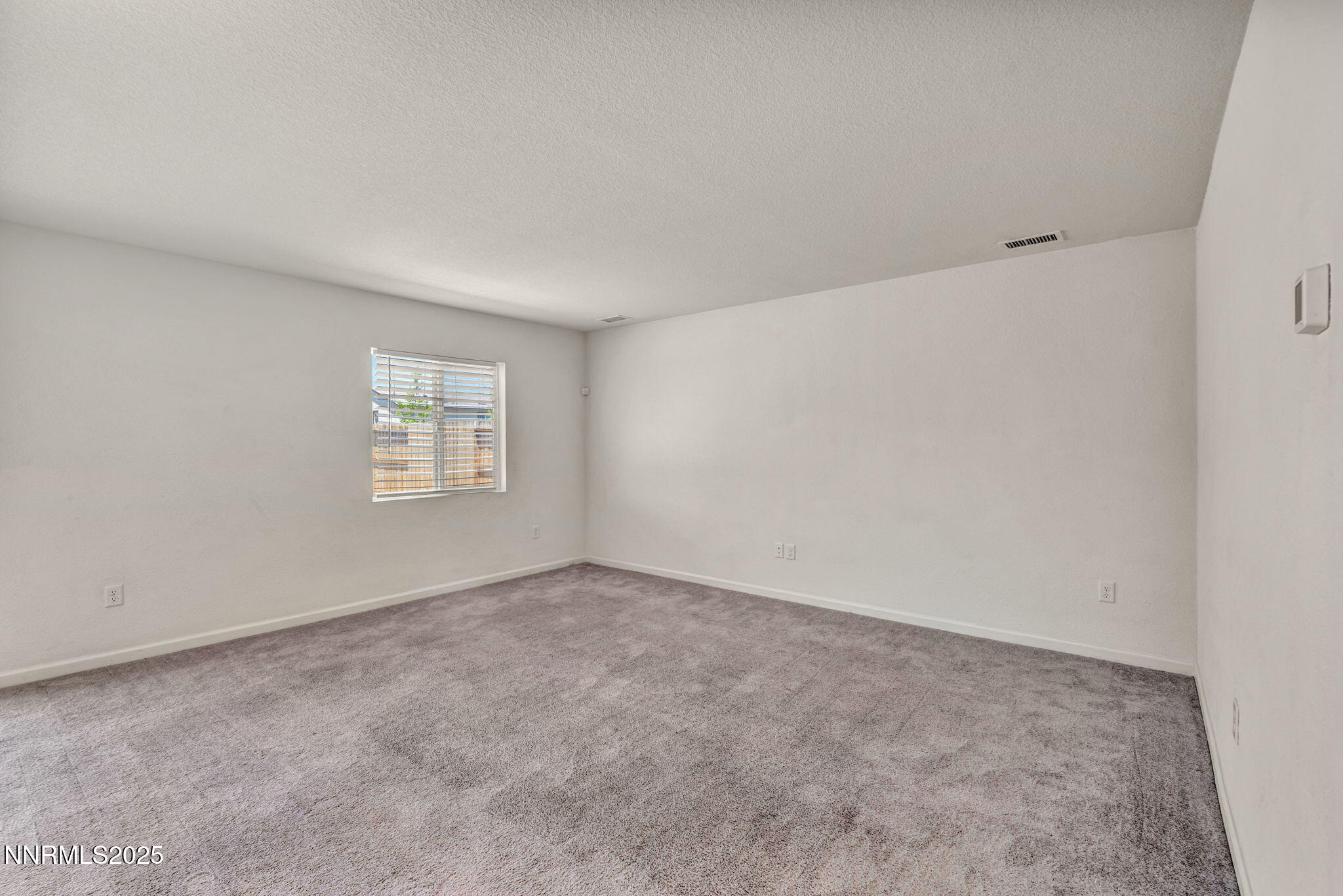 47-web-or-mls-8977-sagemoor-dr